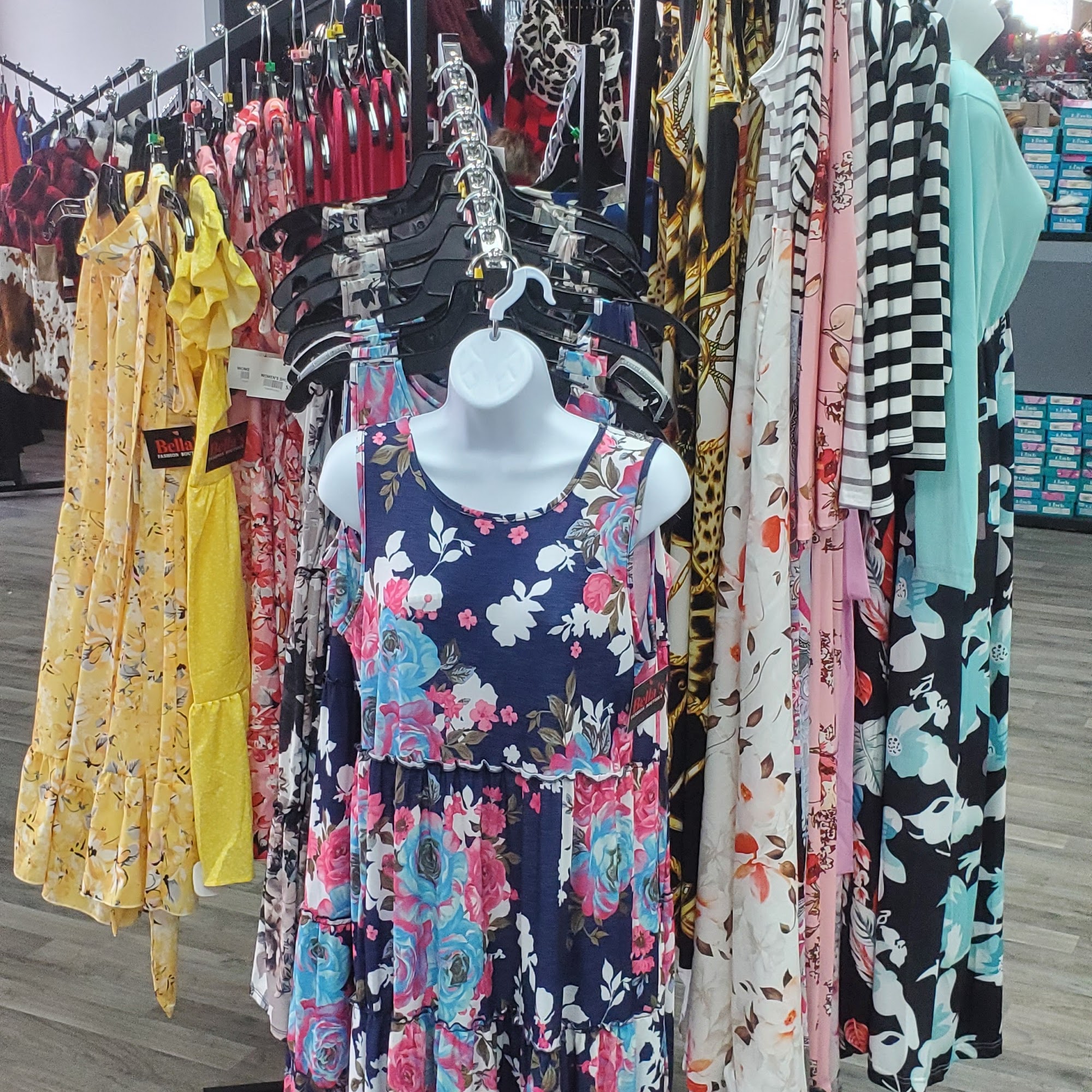 BELLA'S FASHION BOUTIQUE