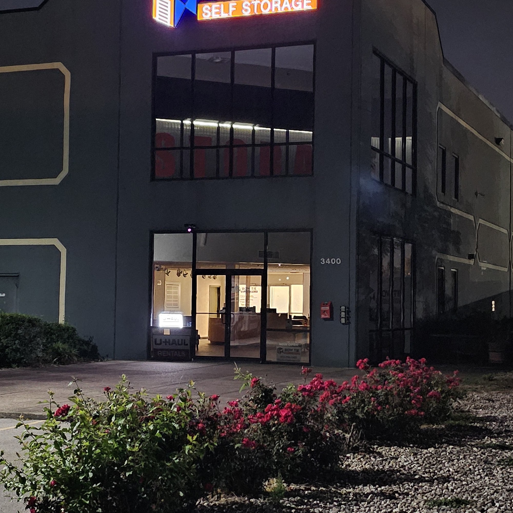 U-Haul Neighborhood Dealer