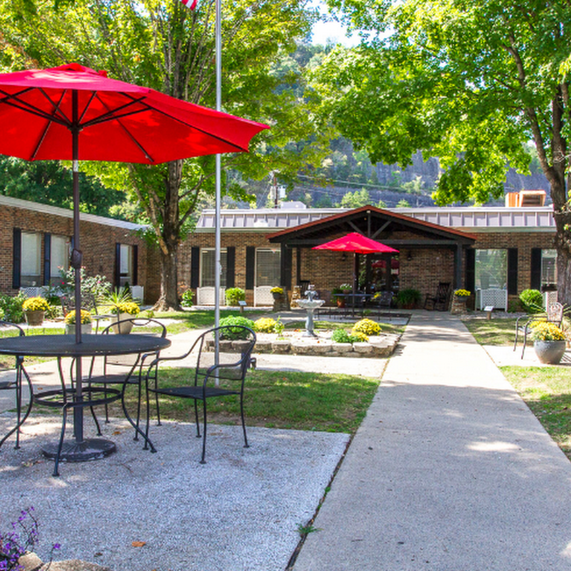 Pikeville Nursing & Rehab 260 S Mayo Trail, Pikeville Kentucky 41501