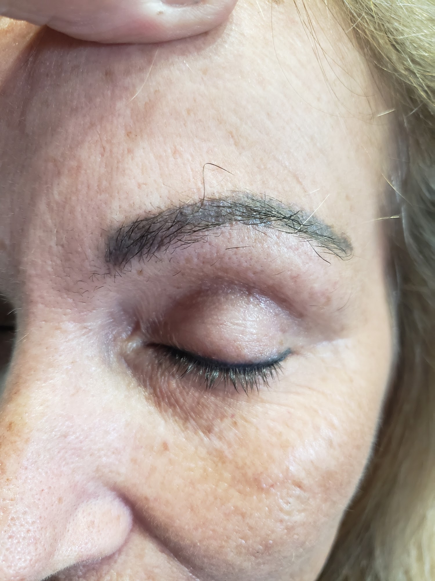 DeDi's Beauty Secret 13007 Sunny Slope Way, Prospect Kentucky 40059