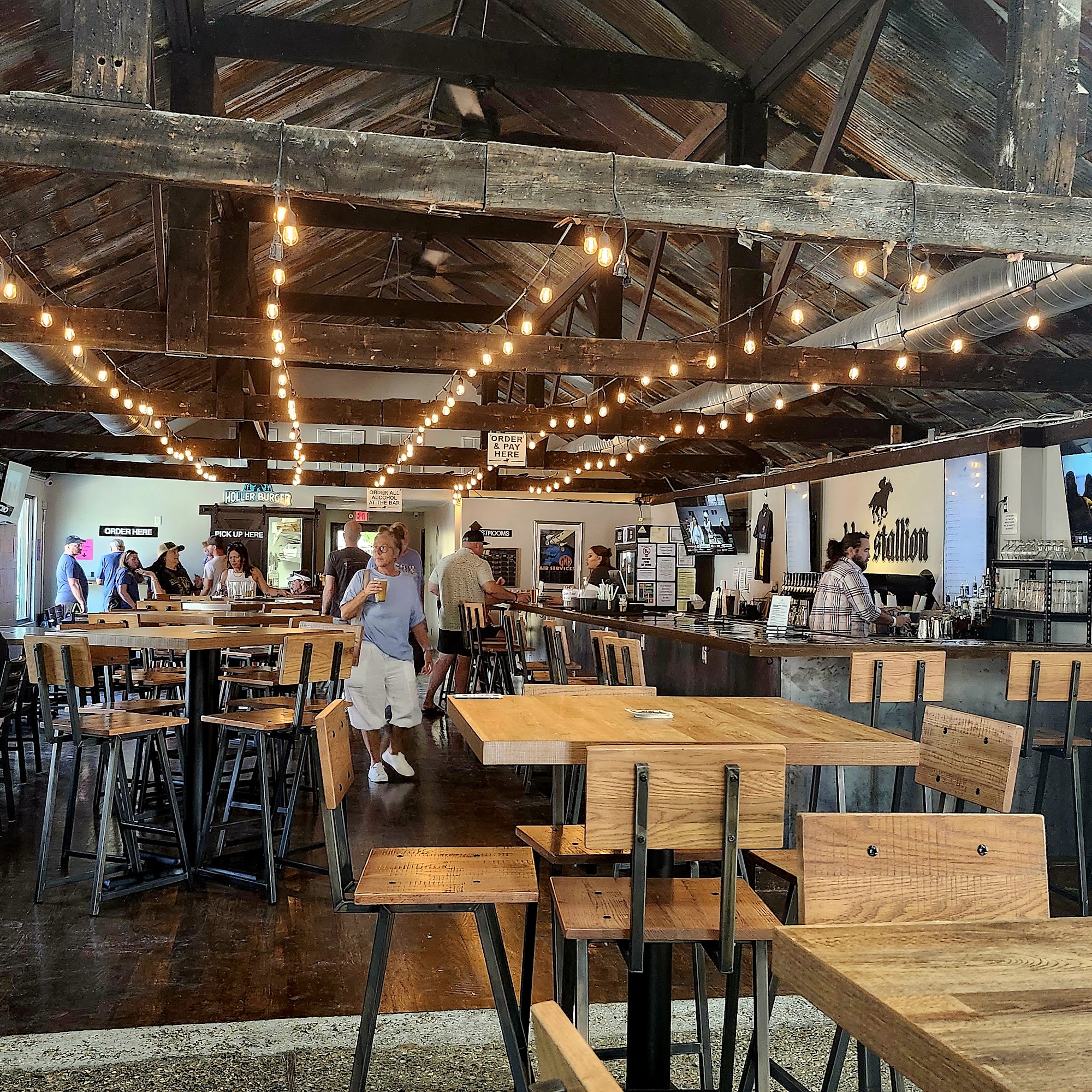 Blue Stallion Brewing Company Richmond Taproom / Holler Burger 212 W Water St, Richmond