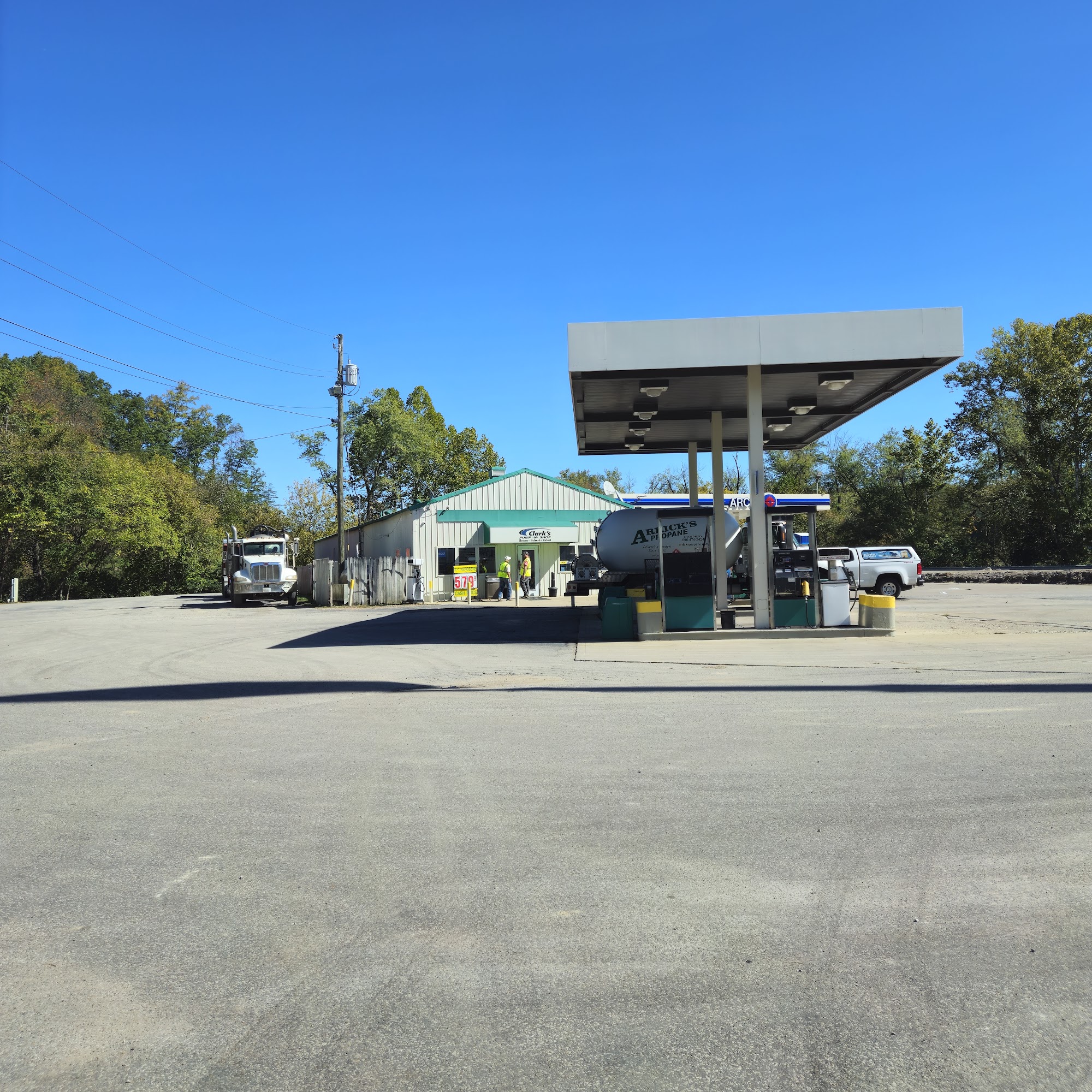 Miller's Truck Washing Rush