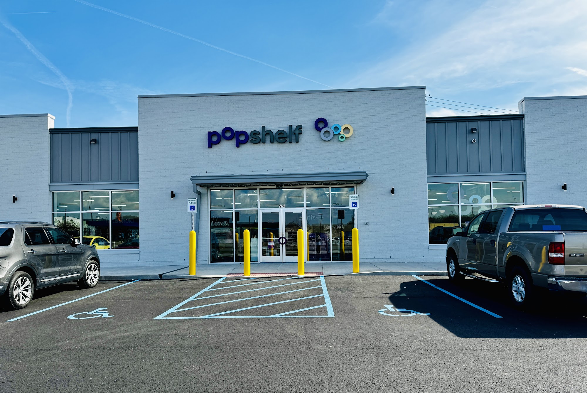 pOpshelf 574 Conestoga Pkwy, Shepherdsville Kentucky 40165
