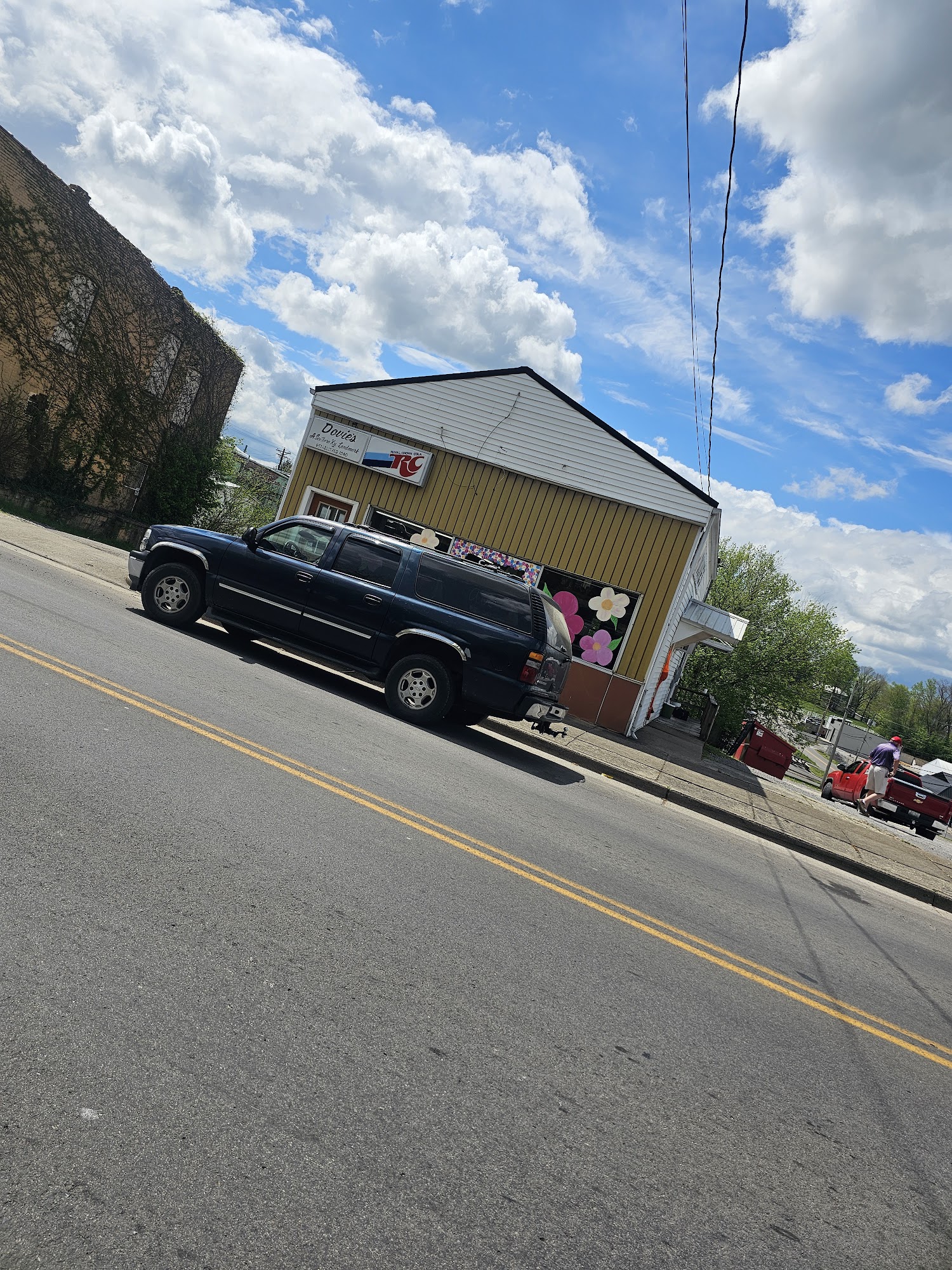 Dovie's Tompkinsville