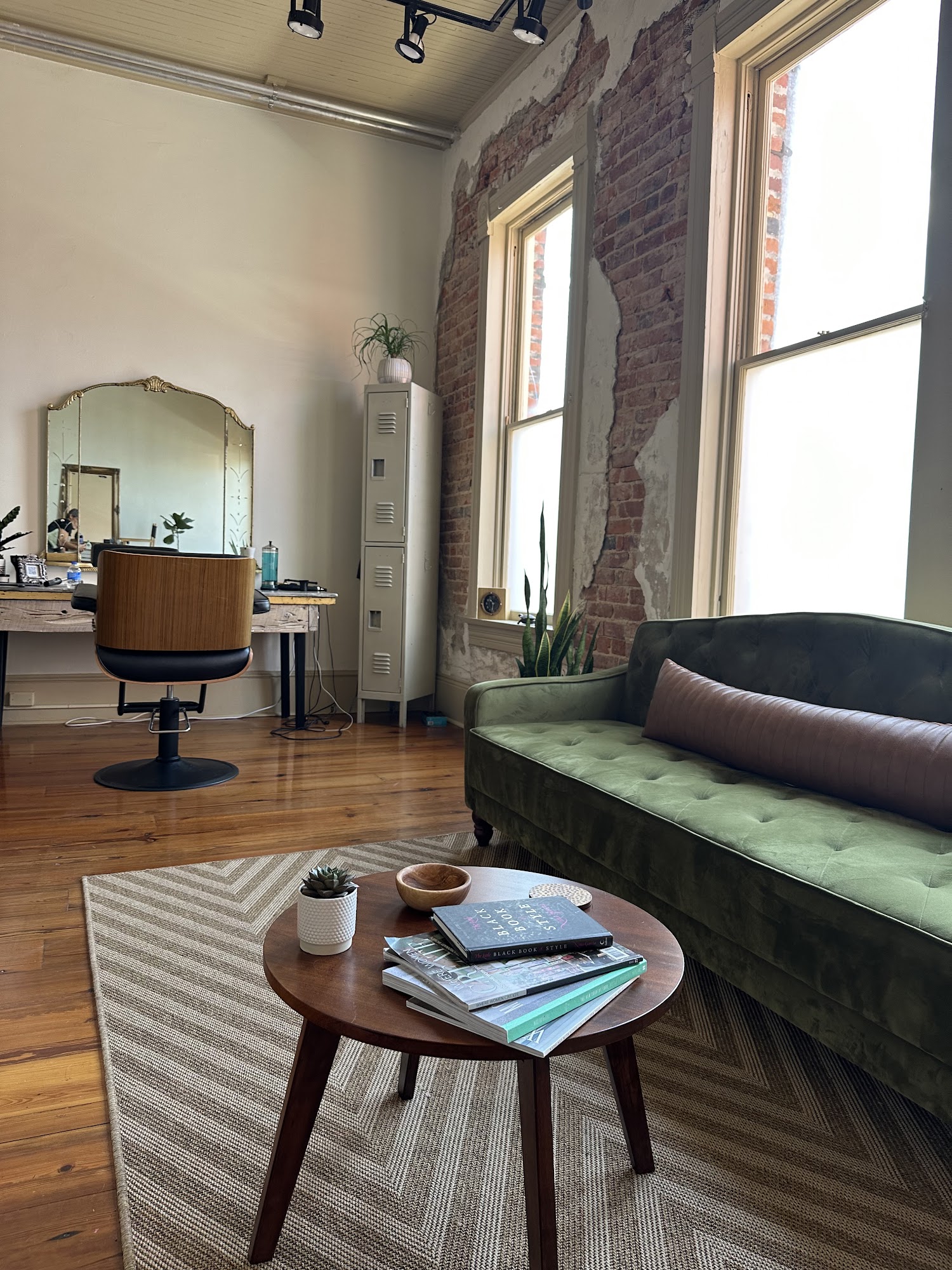 Refine Hair Studio 117 Concord St B, Abbeville Louisiana 70510