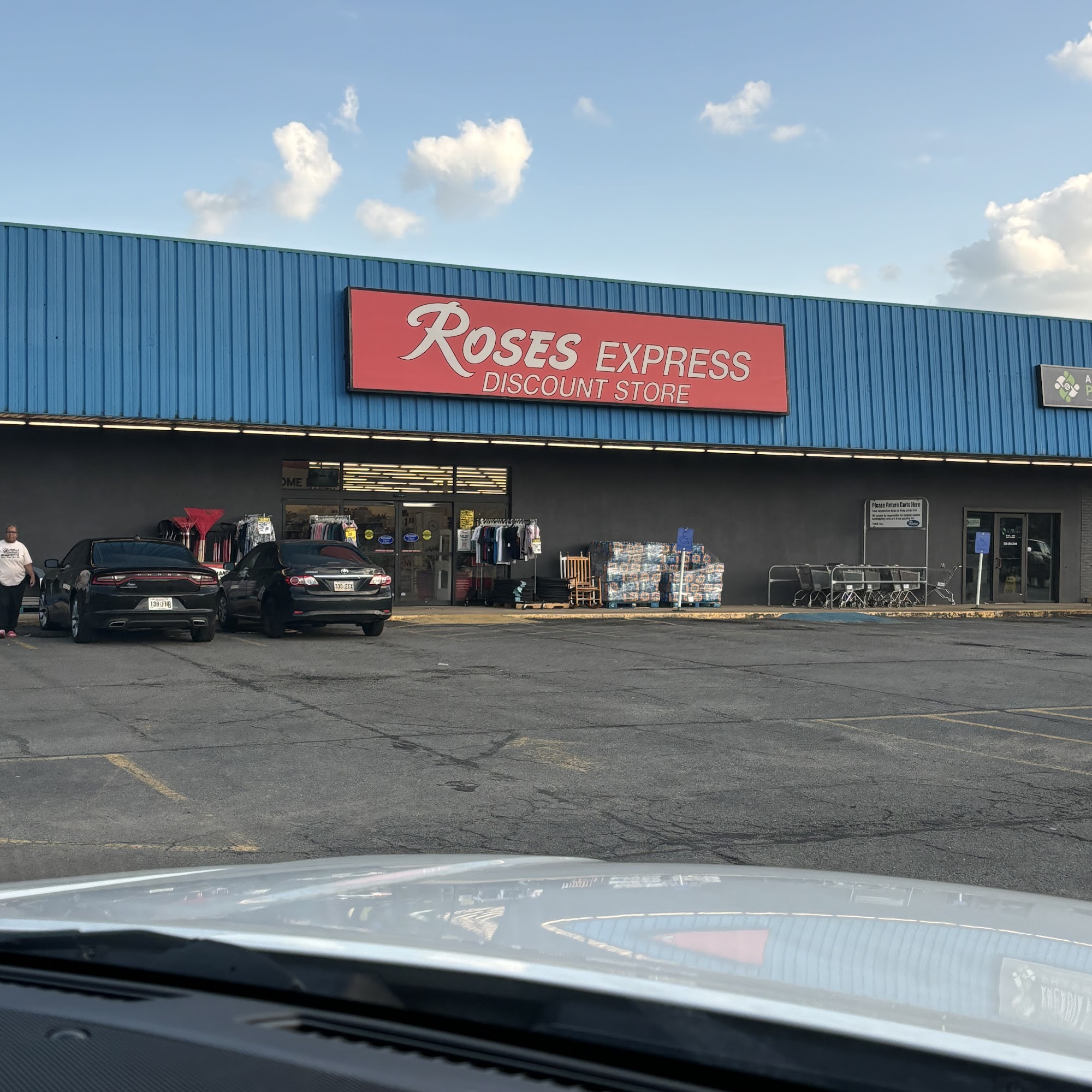 Roses Express Arcadia