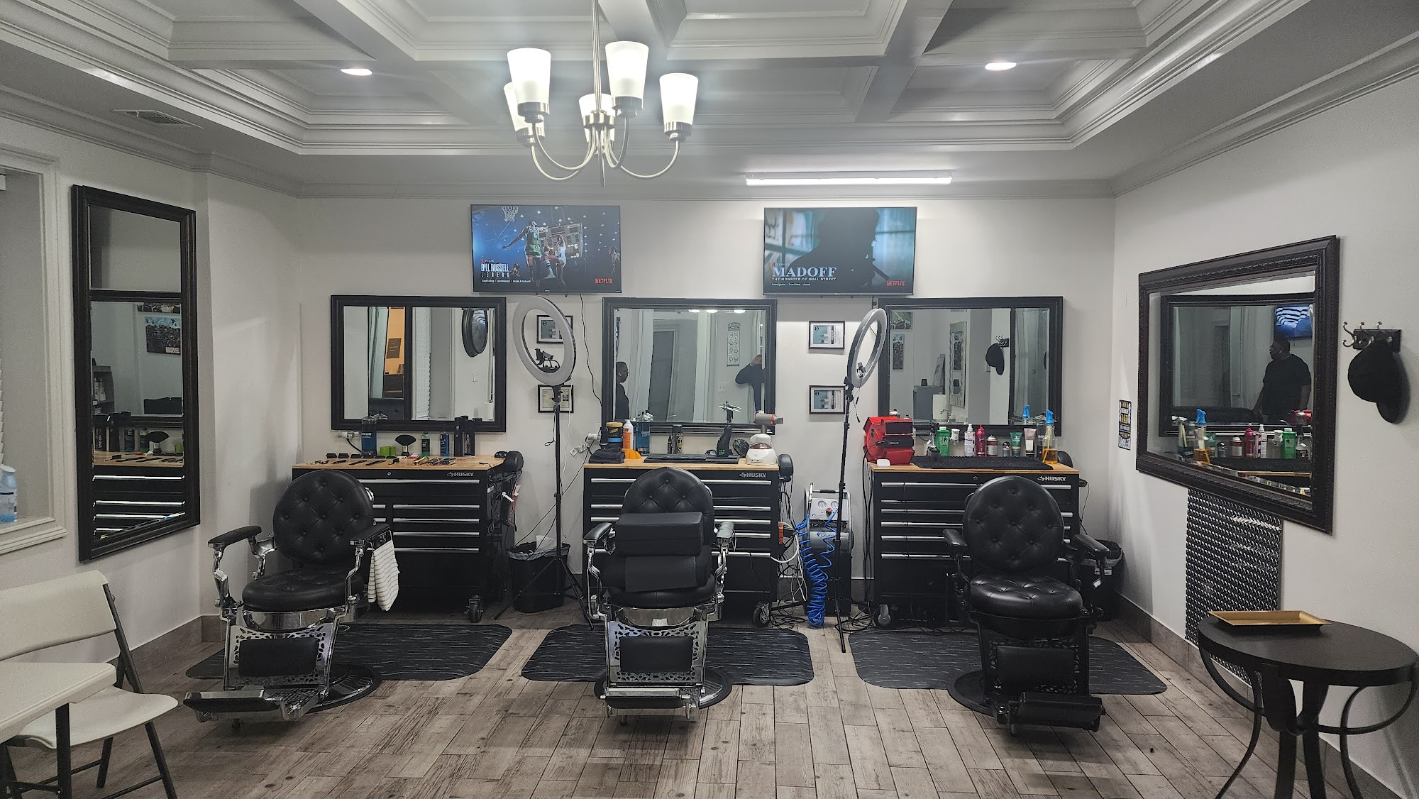 FLAWLESS FADES 225 3851 S Sherwood Forest Blvd Suite 5, Baton Rouge Louisiana 70816