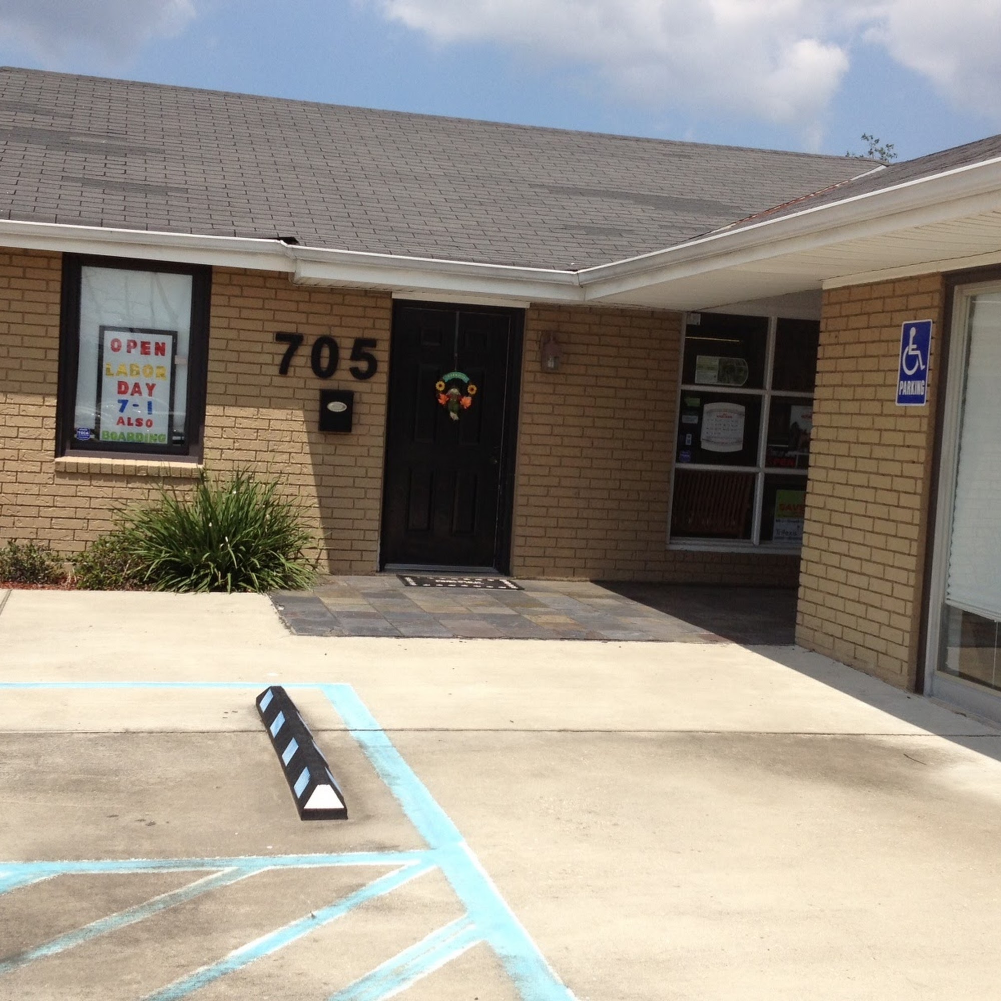 CHALMETTE PET WELLNESS Chalmette