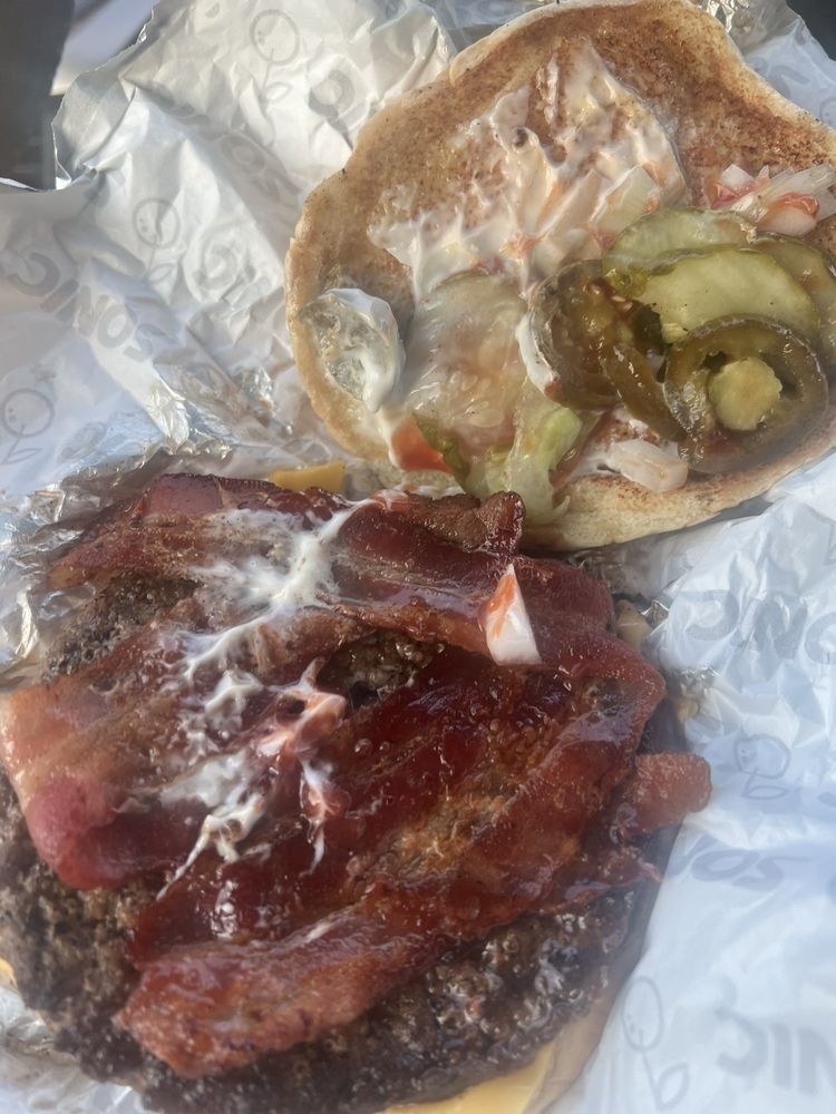 Sonic Drive-In