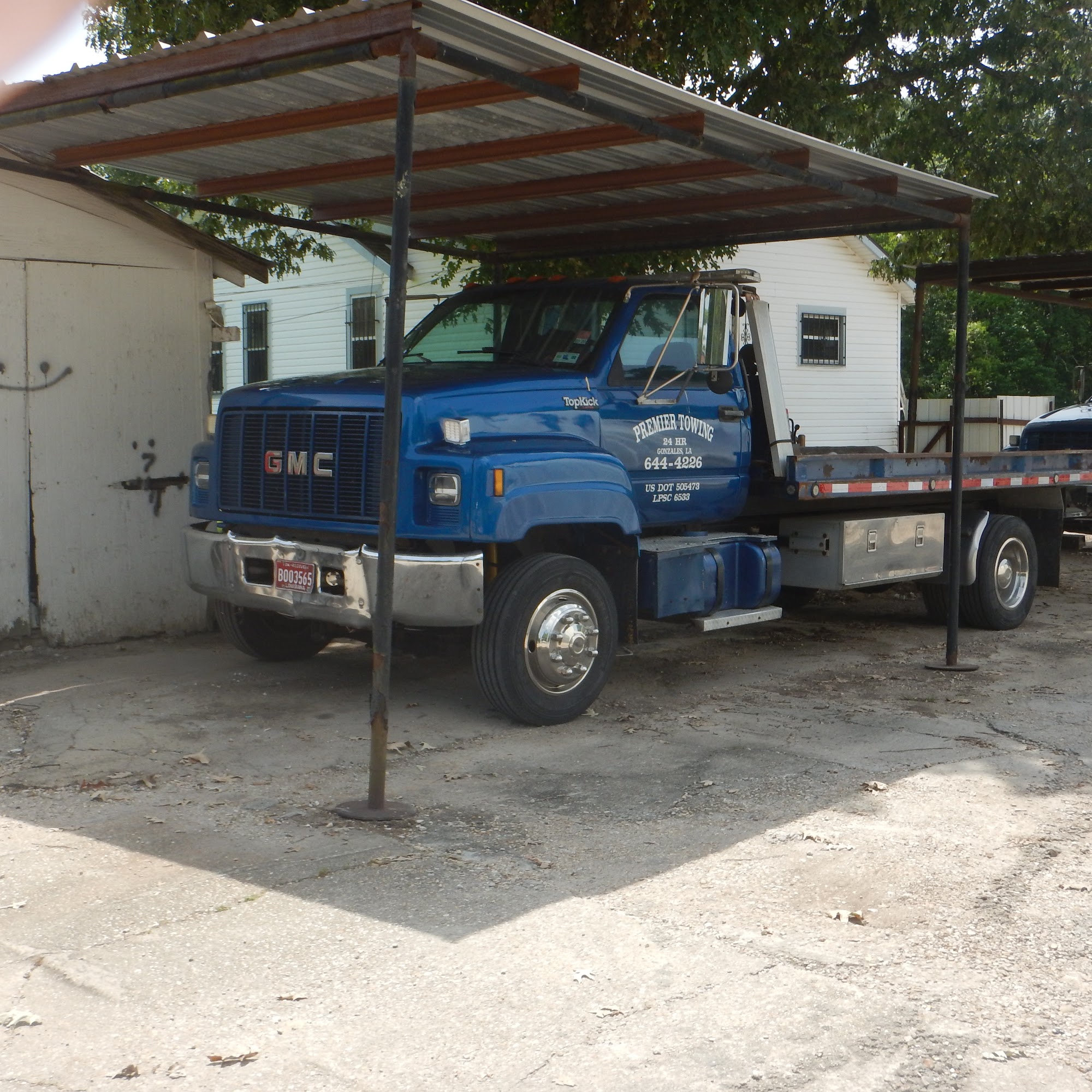 Premier Towing And Automotive Gonzales
