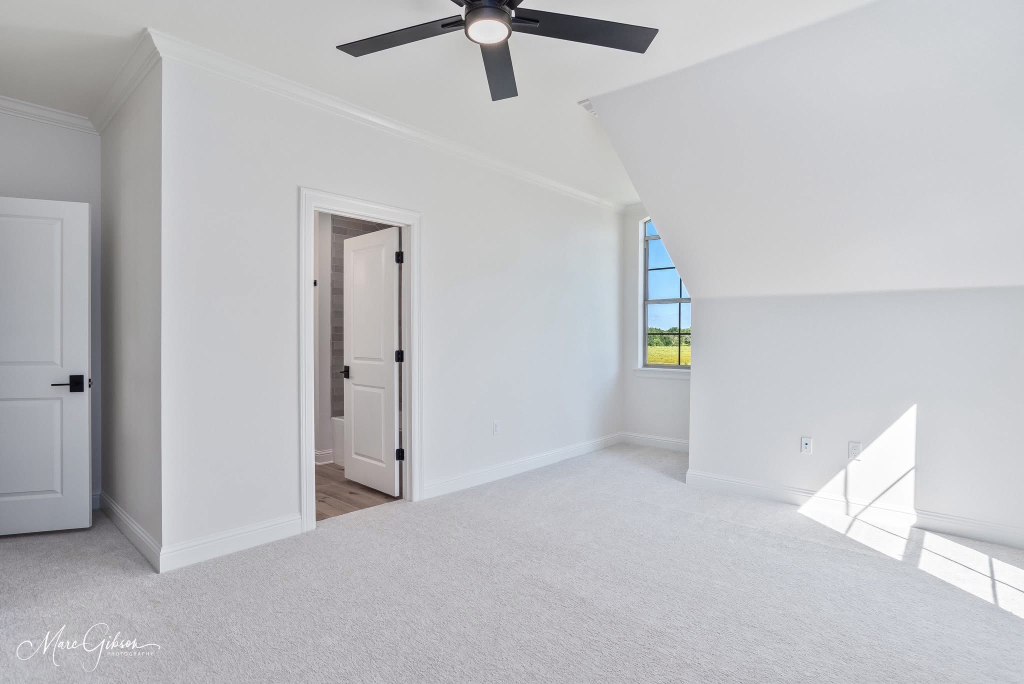 Stroy Builders & Roofing LLC