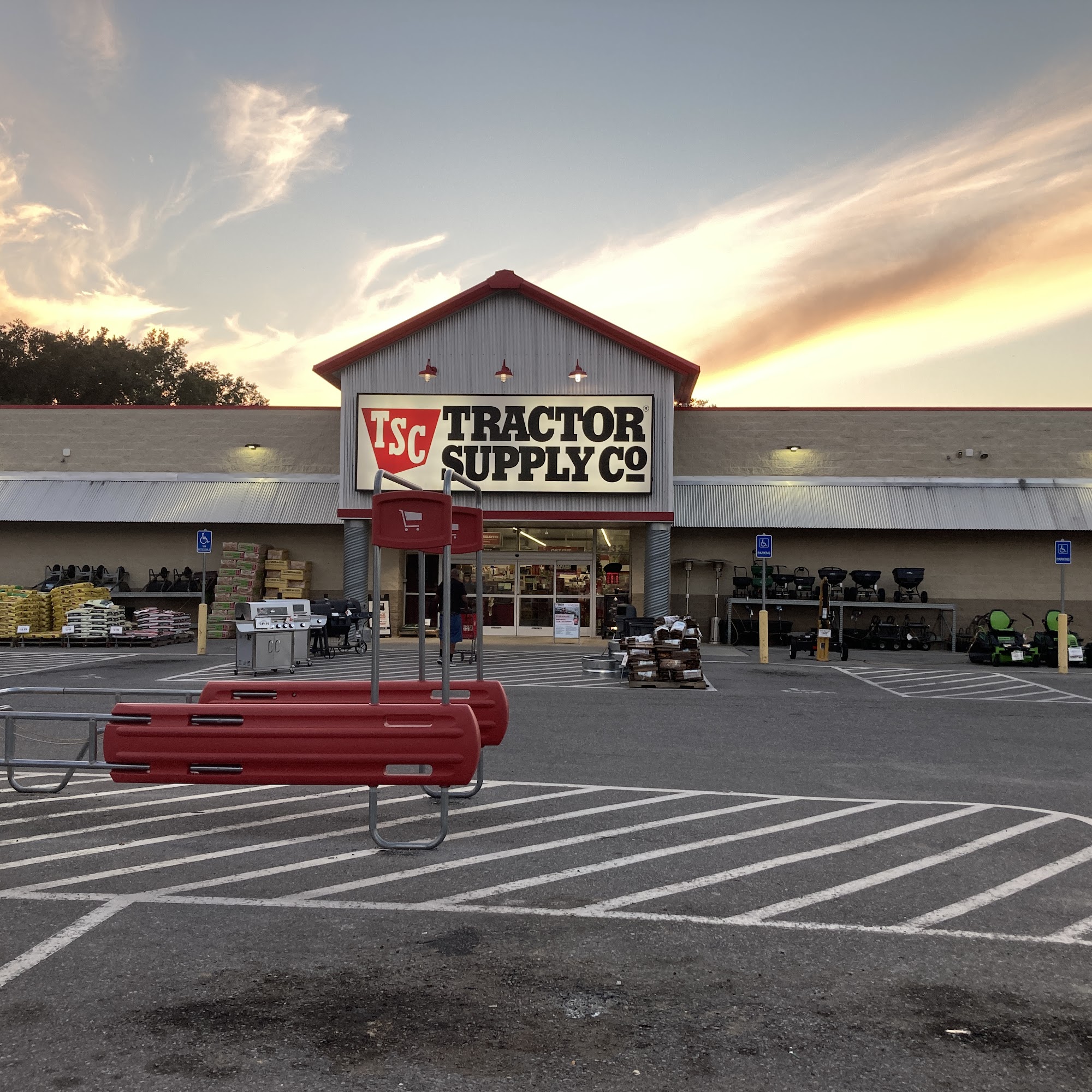 Tractor Supply Co. Jennings