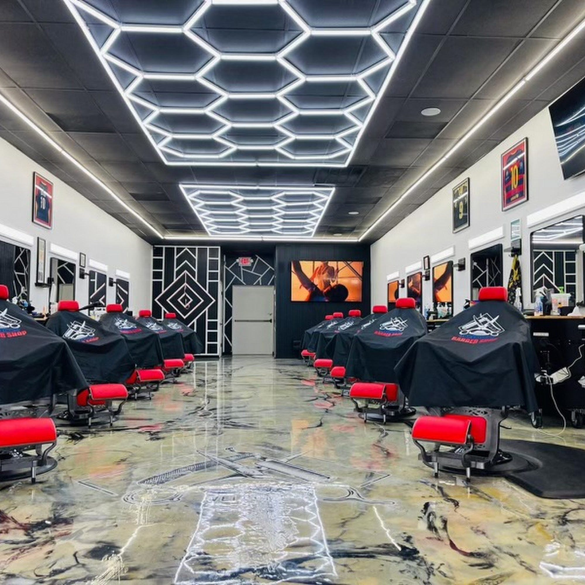 Los Latinos Barbershop