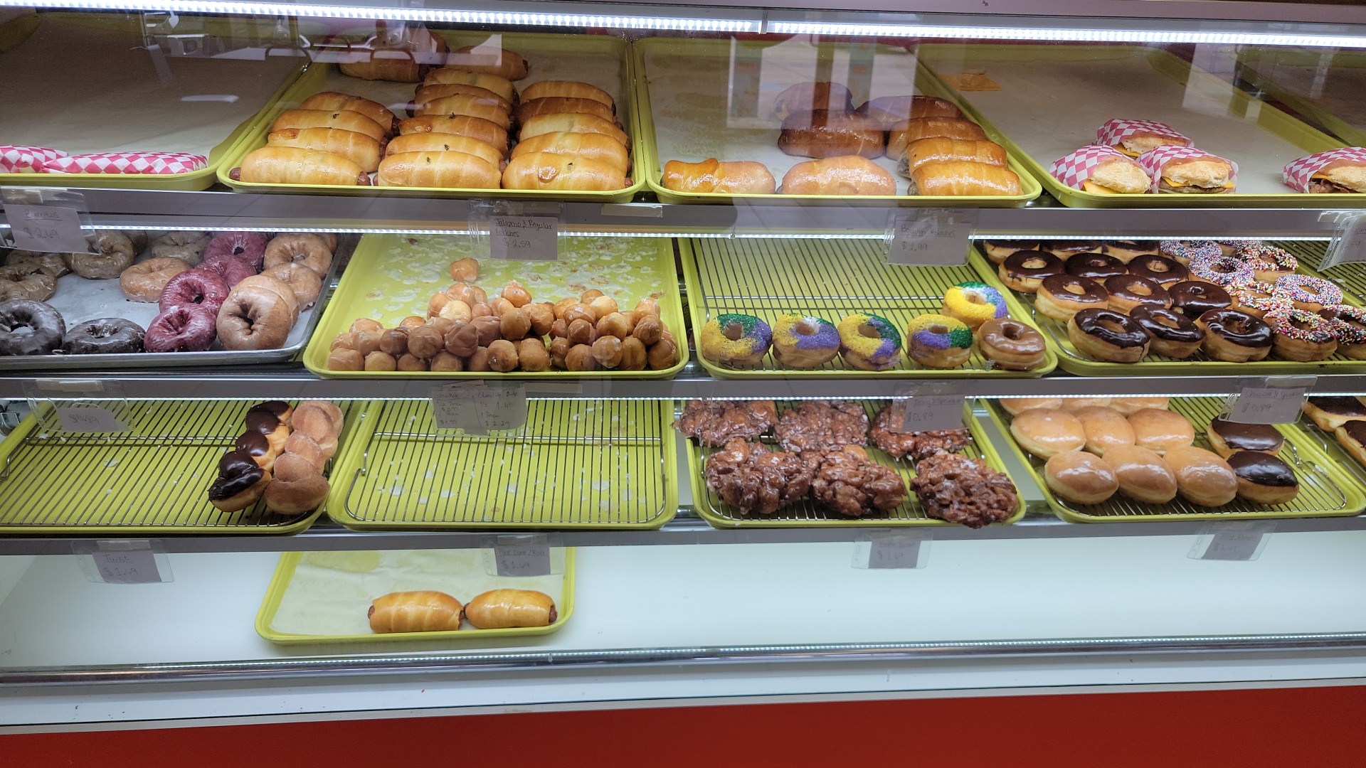 Lacombe Donuts & Breakfast Menu