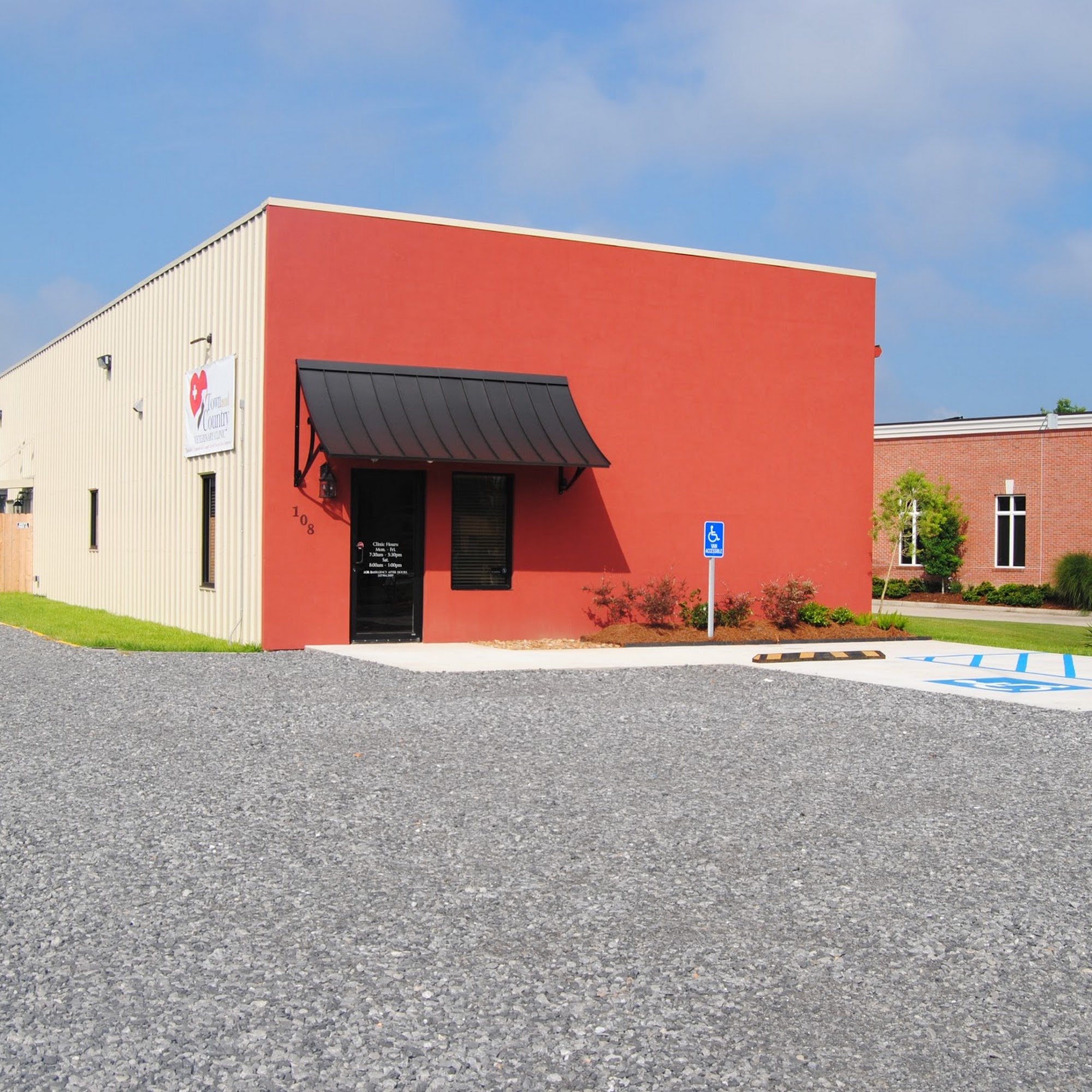 Town and Country Veterinary Clinic, LLC Lafayette