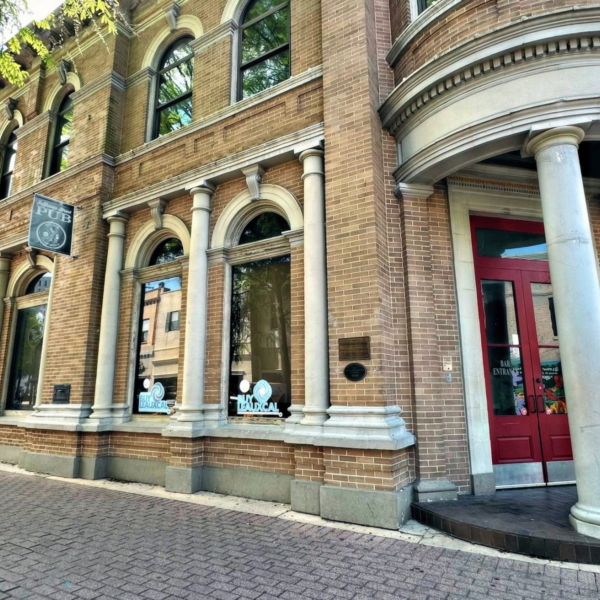 The Jefferson Lafayette