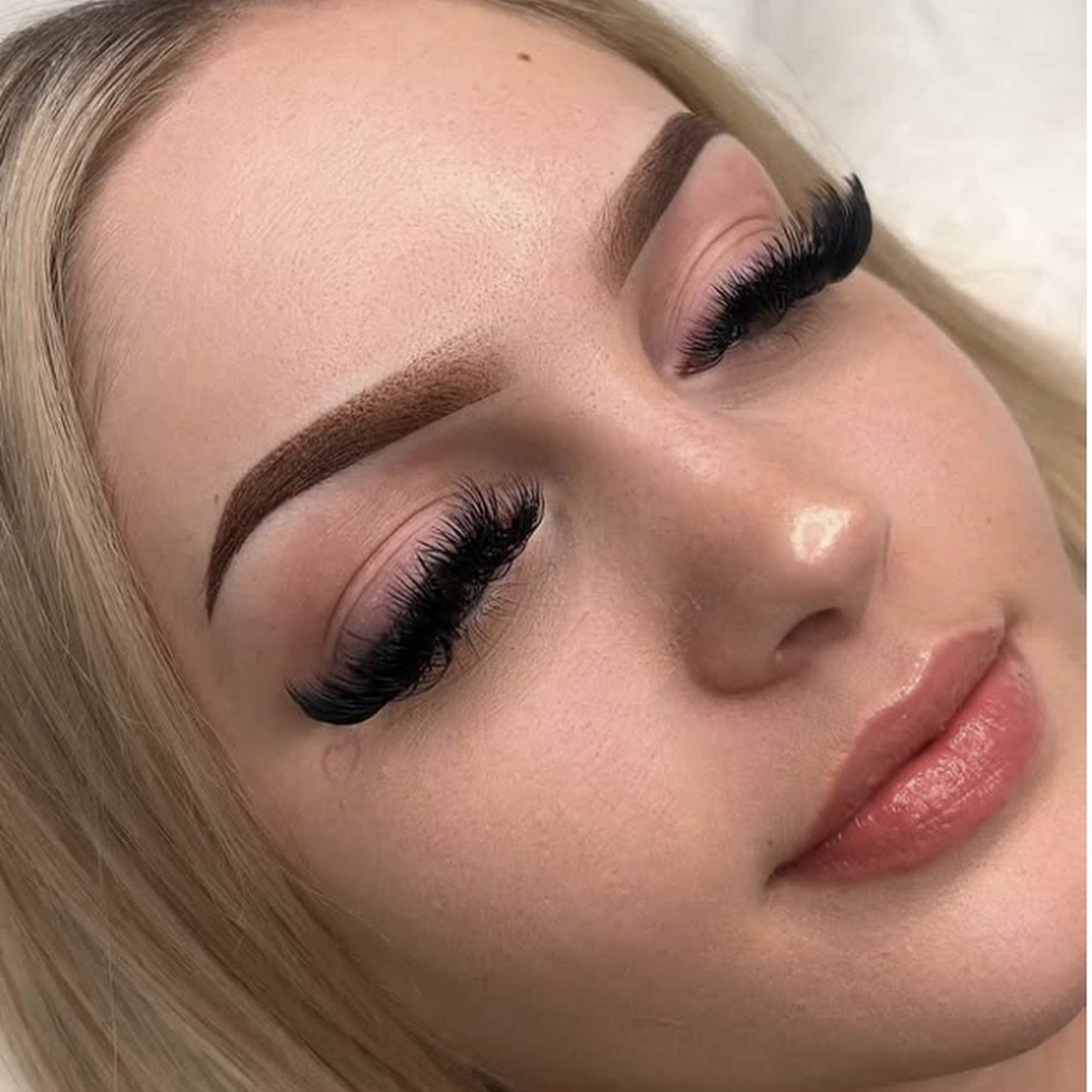 EM BEAUTY HAUS