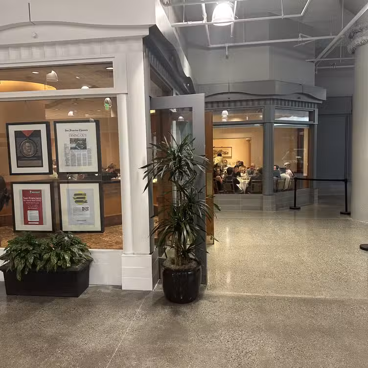 Photo credit: opentable