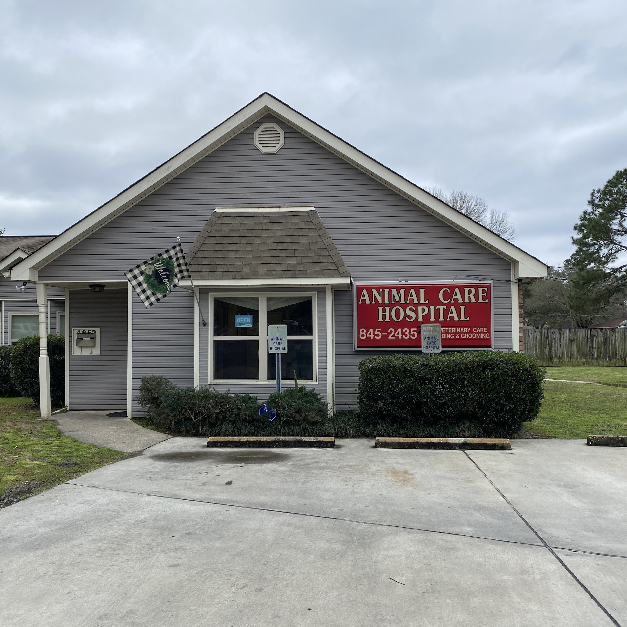 Animal Care Hospital Mandeville