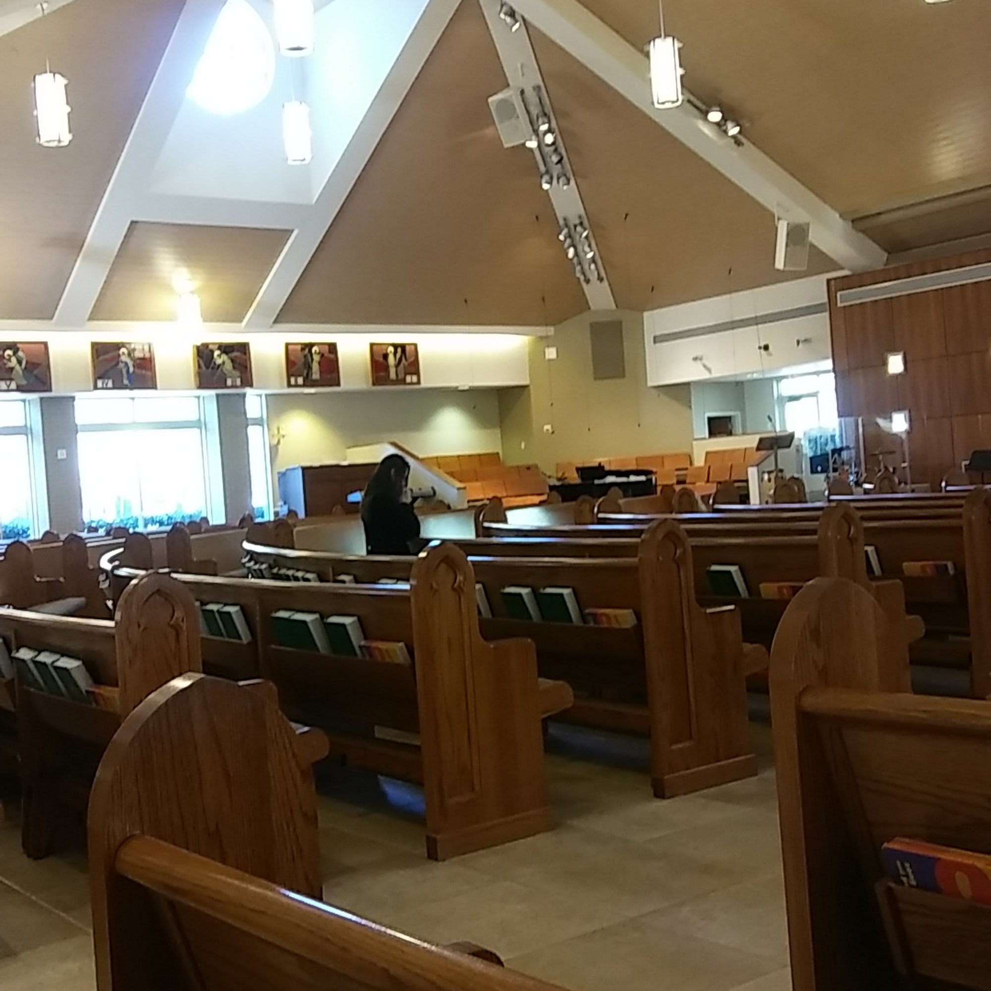 Mary Queen of Peace Catholic Church Mandeville