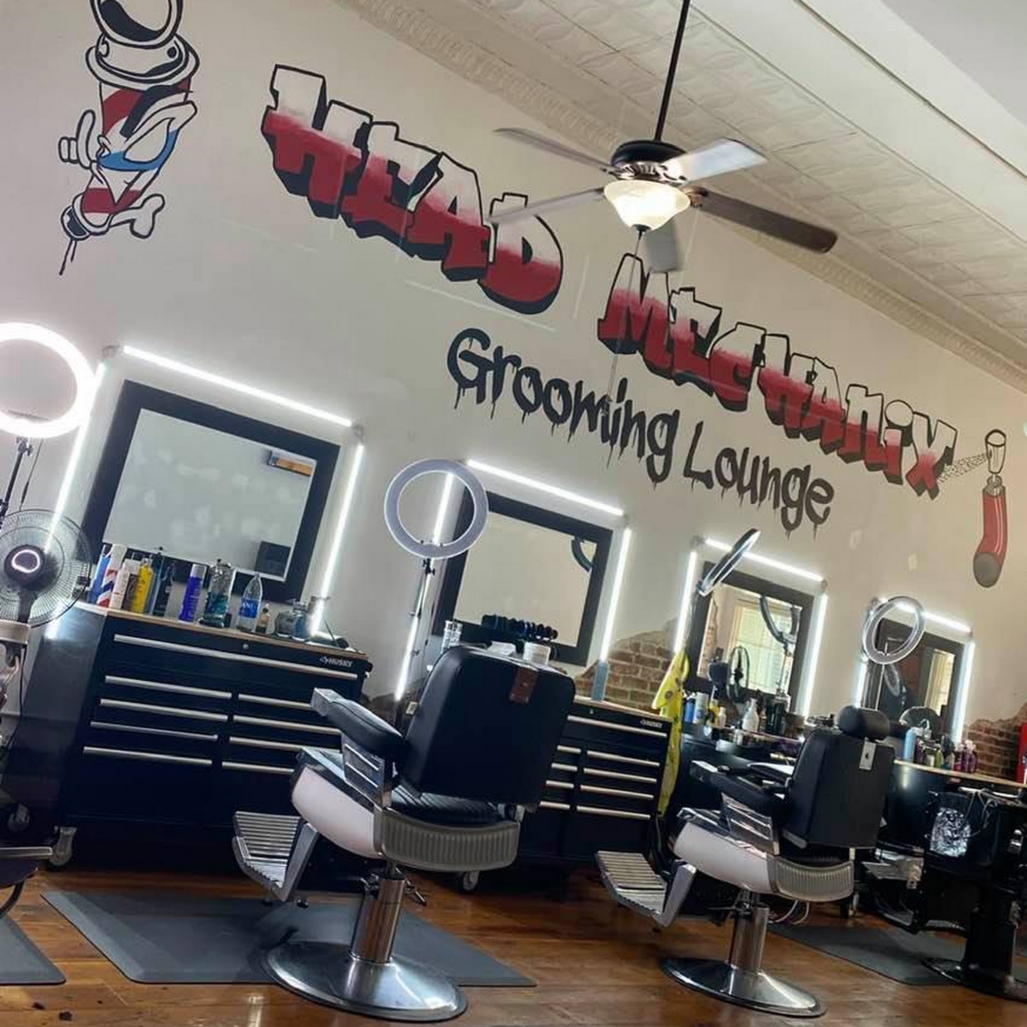 Head Mechanix Grooming Lounge 122 S Grand St, Monroe Louisiana 71201