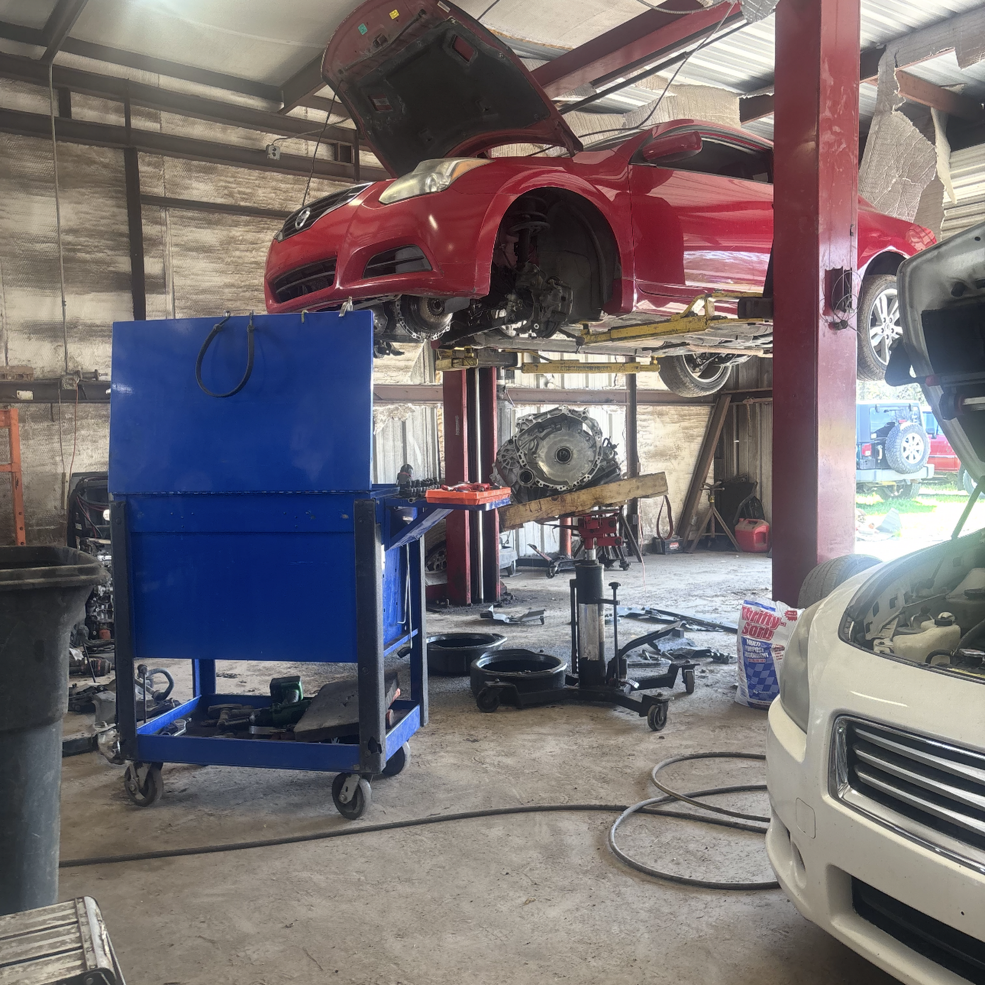 MAG Automotive New Llano