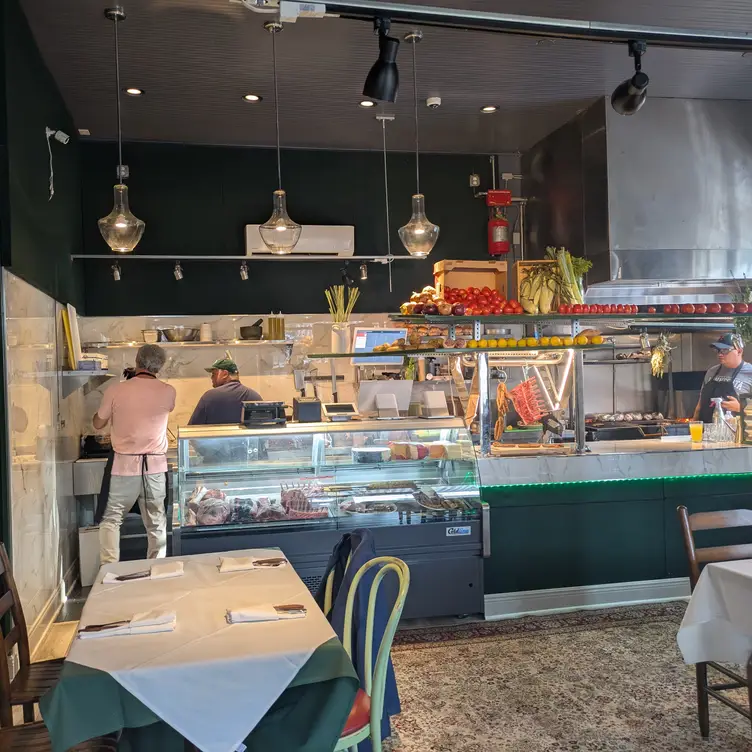 Photo credit: opentable