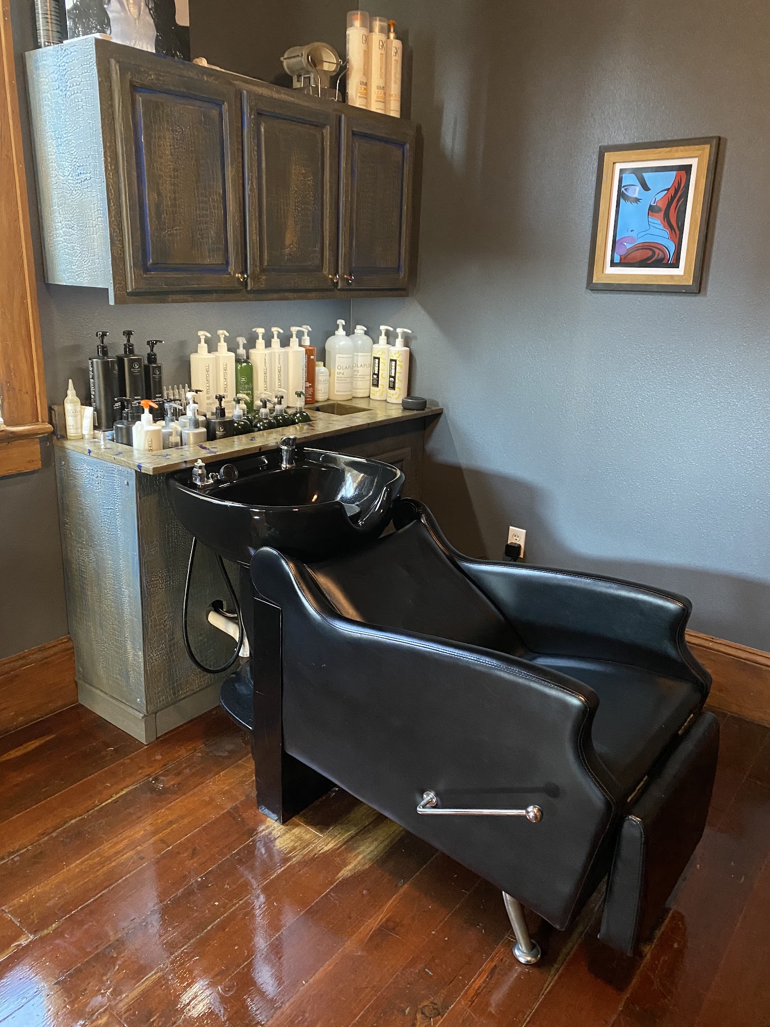 Sorcery Salon 3641 Tchoupitoulas St, New Orleans Louisiana 70115