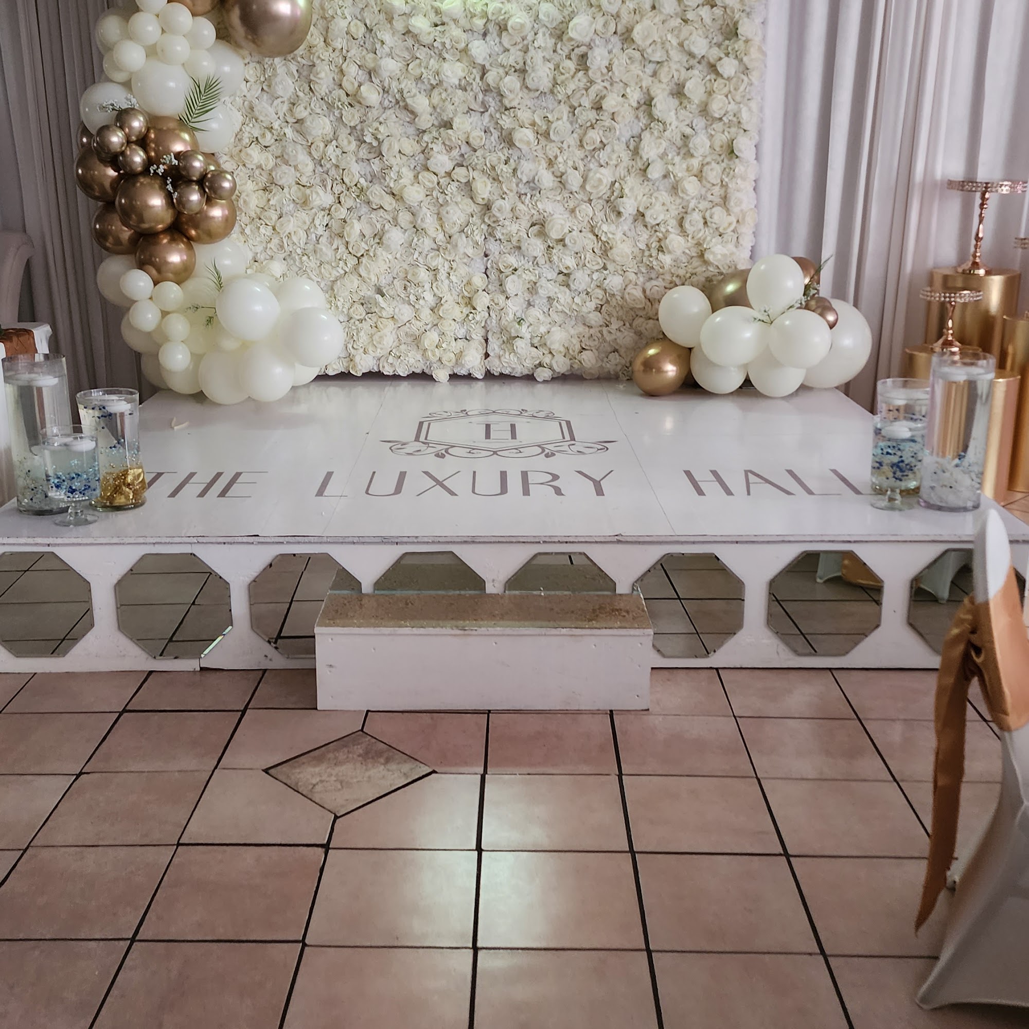 The Luxury Hall Bullard