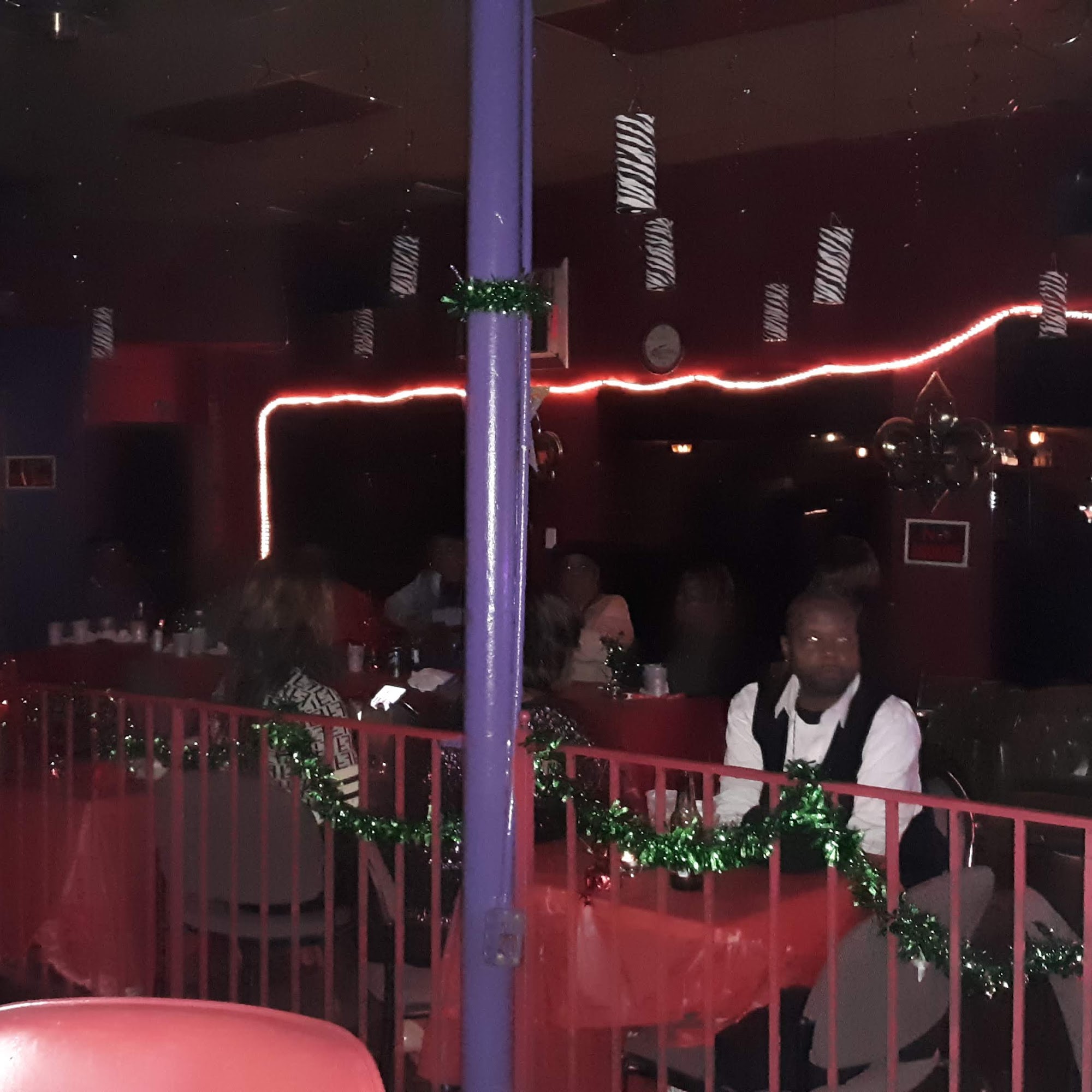 Lillie's Lounge