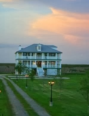 Saltgrass Outdoors Lodge - Fishing Charter - Hunting Trips Menu