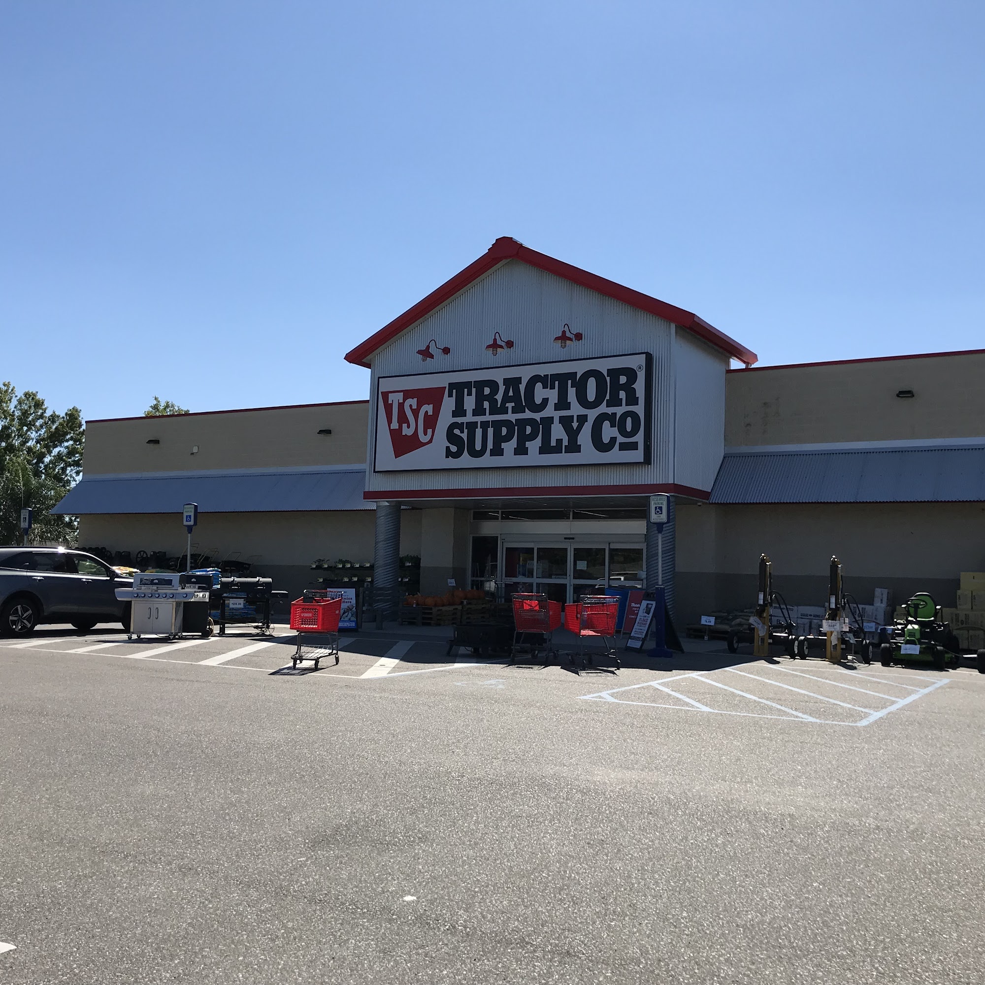 Tractor Supply Co. Raceland
