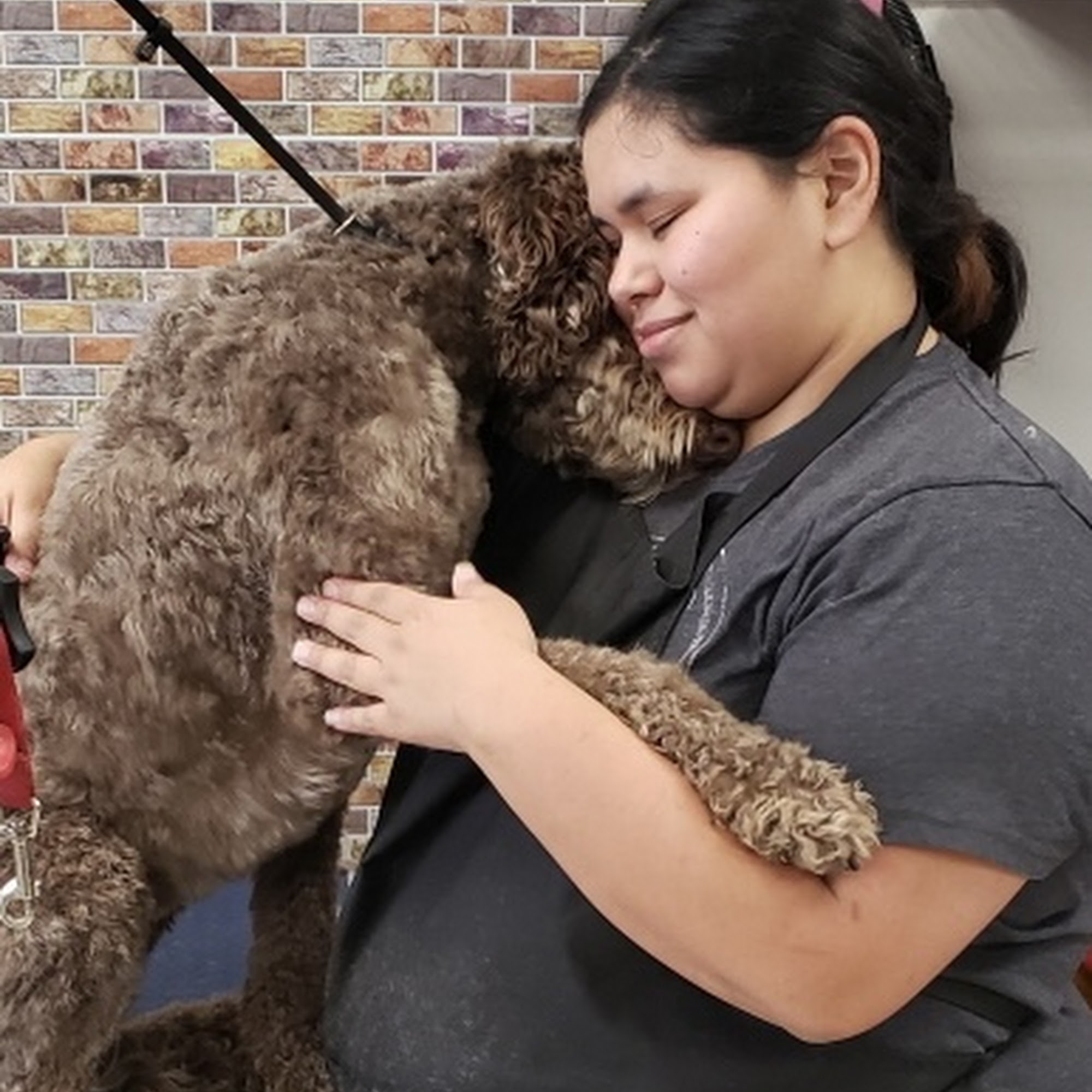 Leslie's Muddy Paws Dog Spa LLC Sulphur