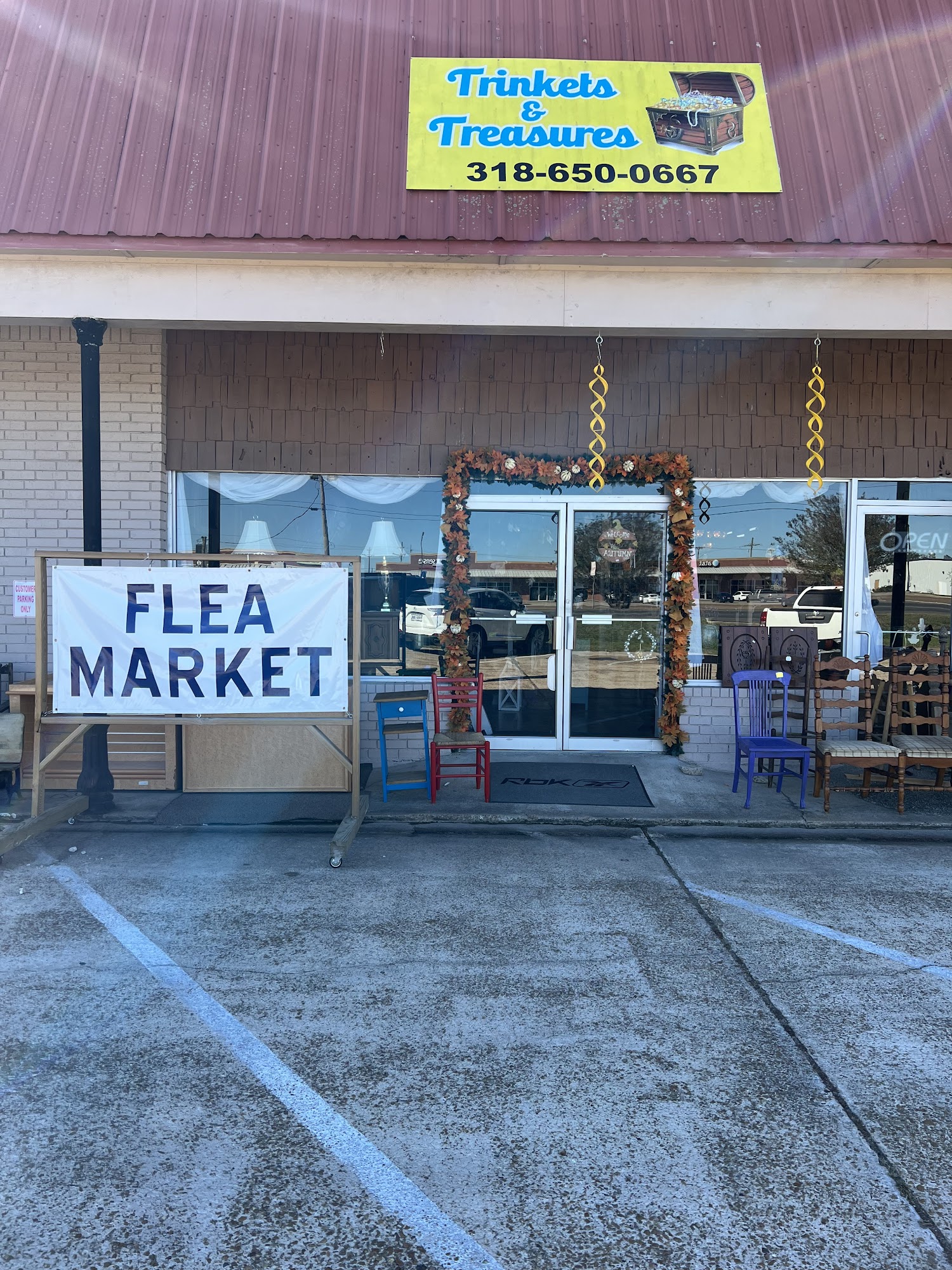 Trinkets and Treasures Vidalia