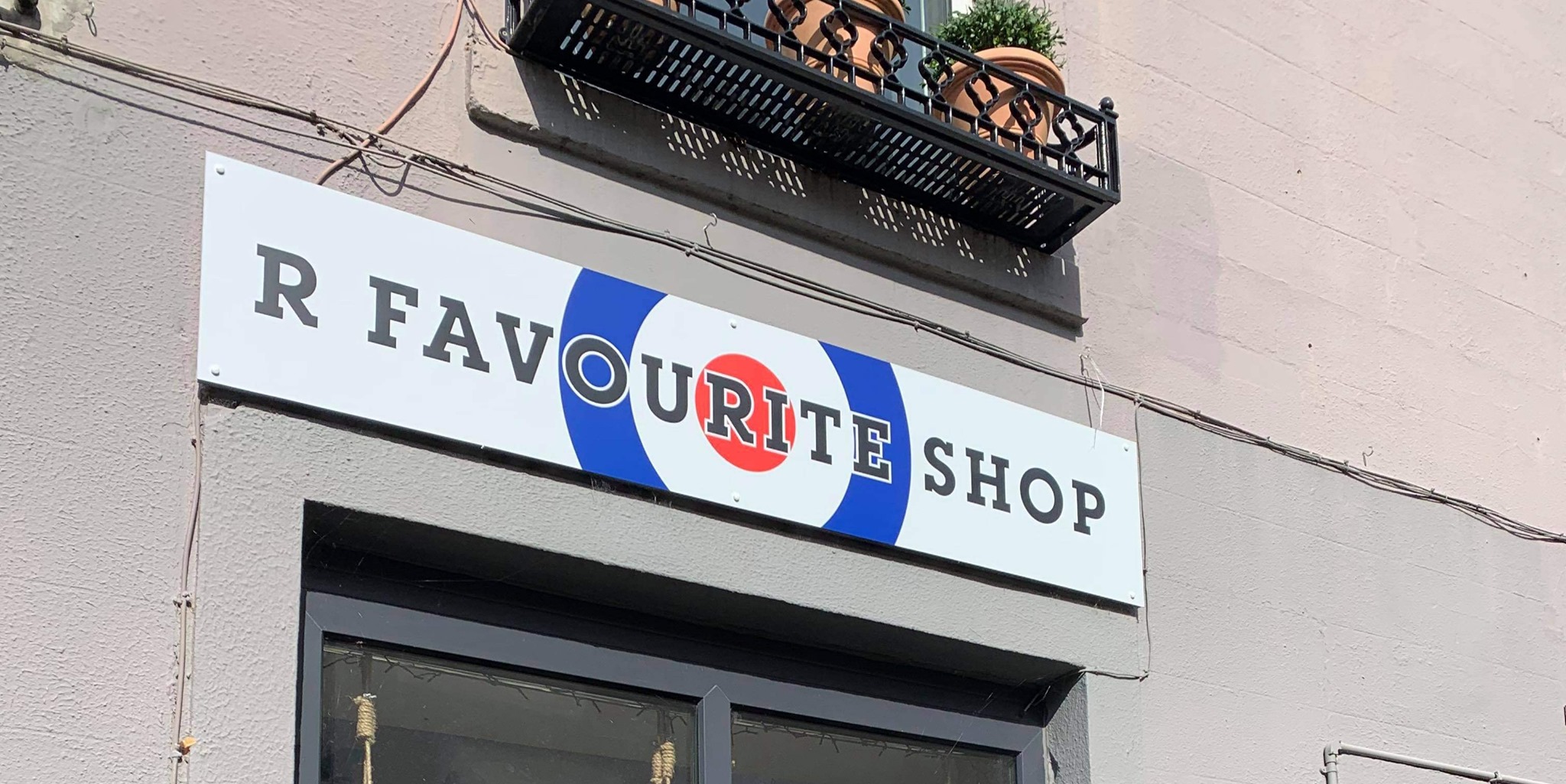 R Favourite Shop