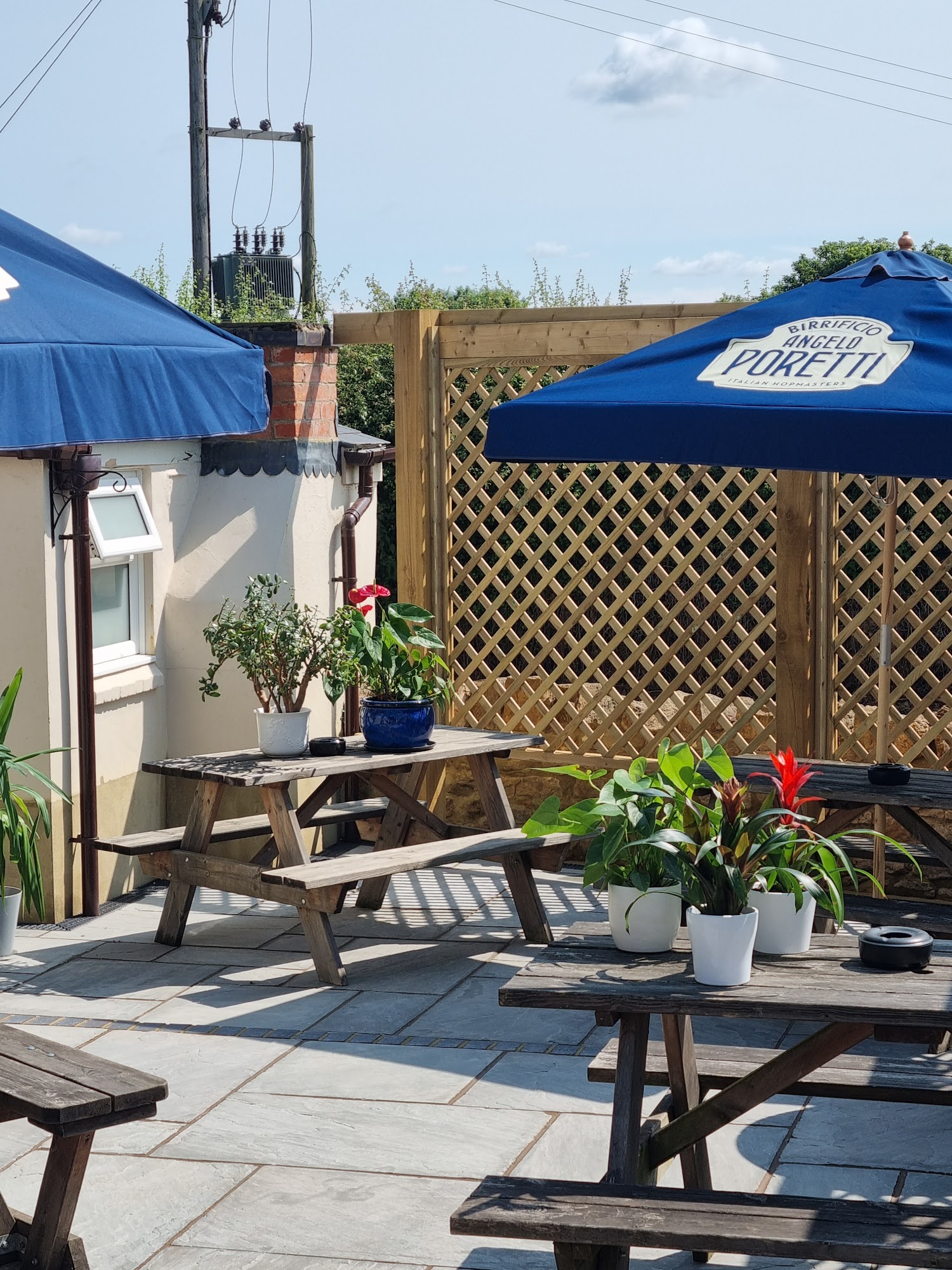 White Horse Inn 1 Harborough Rd, Stoke Albany, Market Harborough