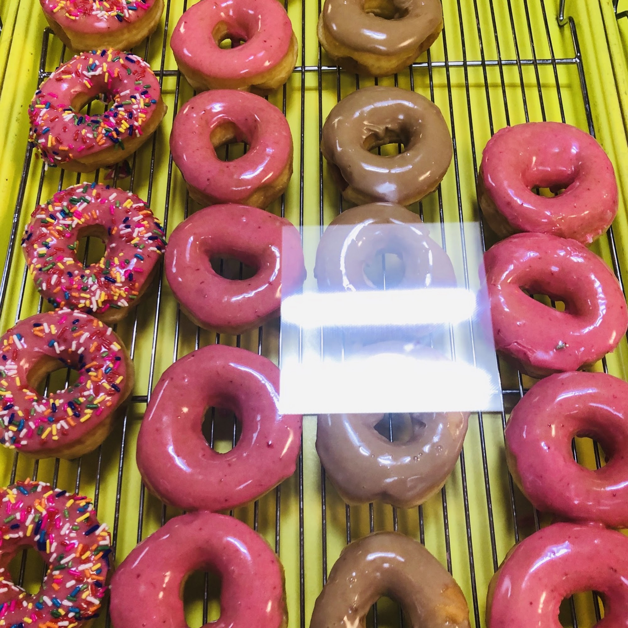 Ruby donut shop Ayer