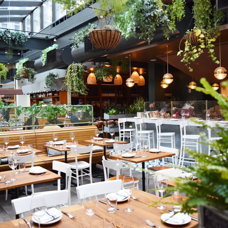 Photo credit: opentable