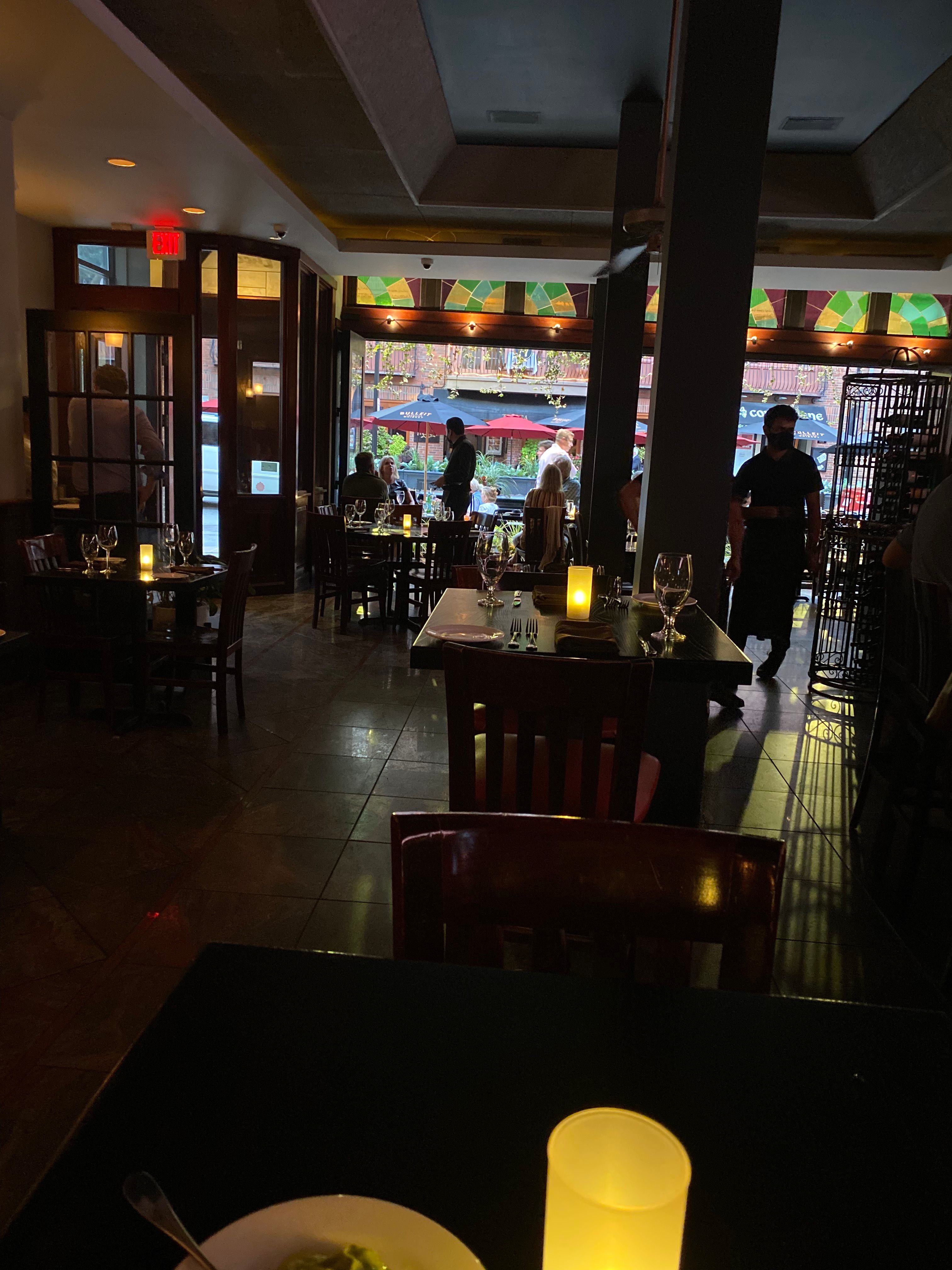 Photo credit: opentable