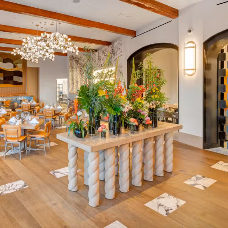 Photo credit: opentable