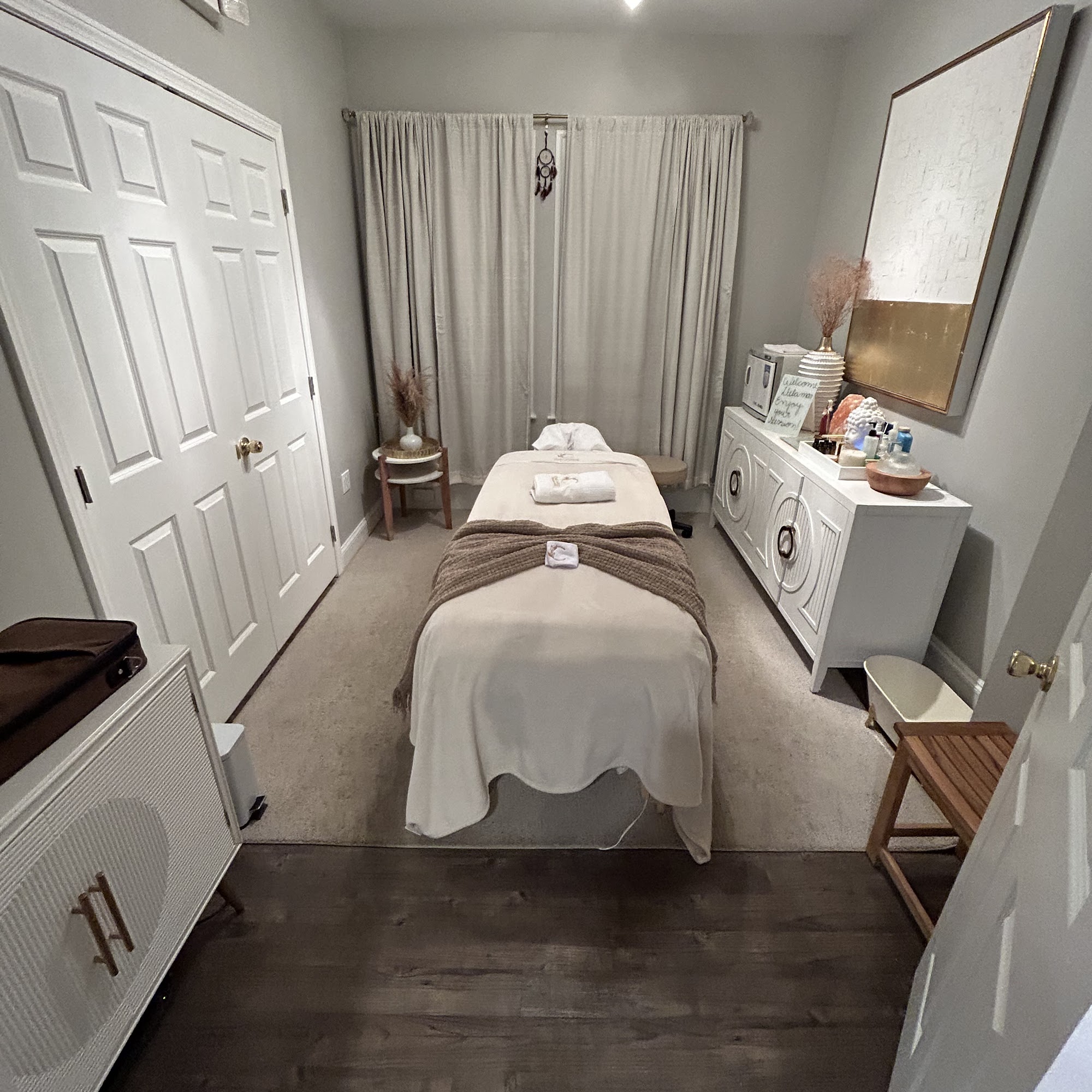 Charm Spa Massage Therapy and Esthetics