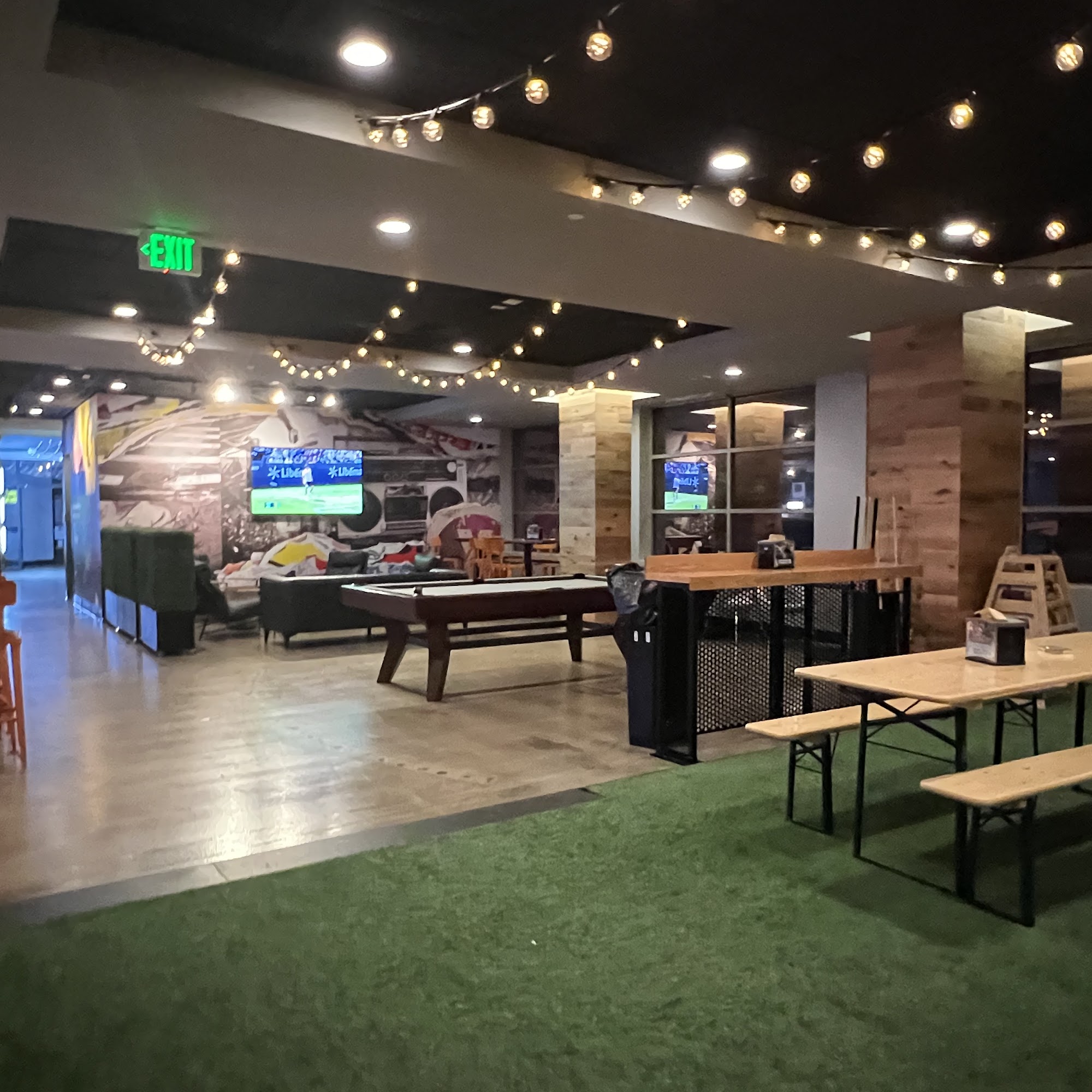 Craft Food Halls - Boxborough Boxborough