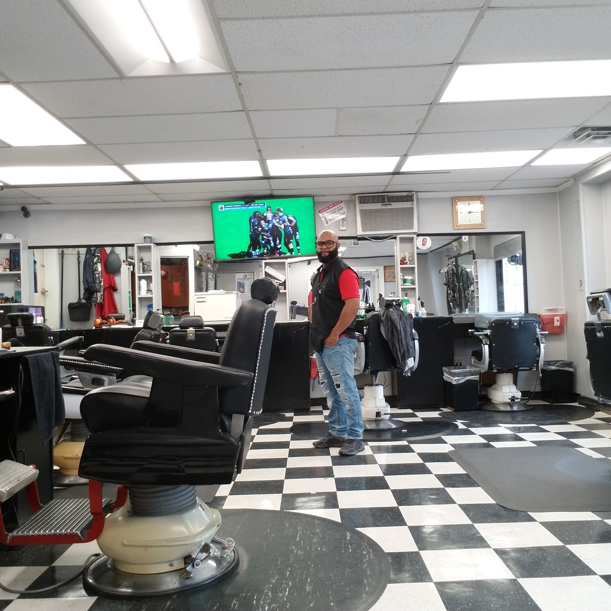 Tonys barber shop