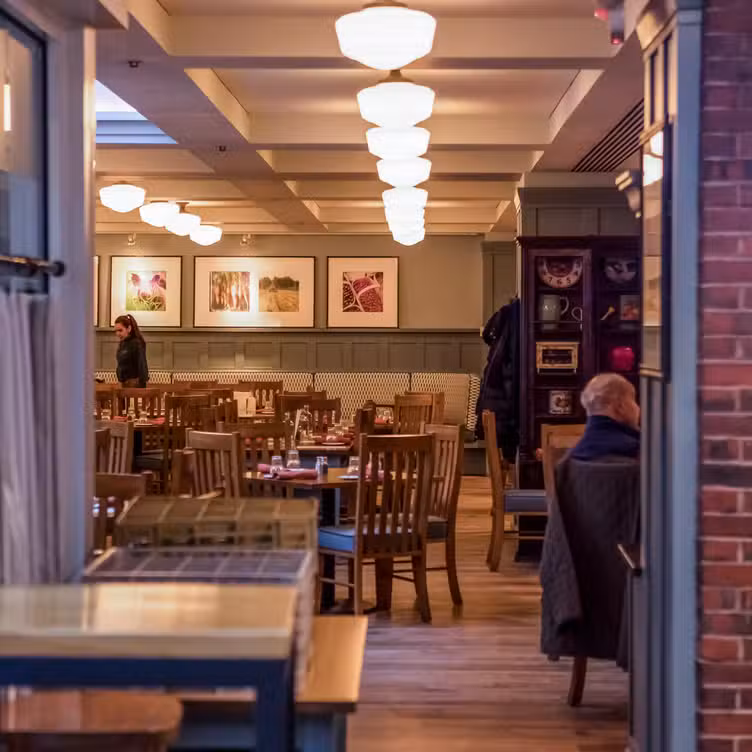 Photo credit: opentable