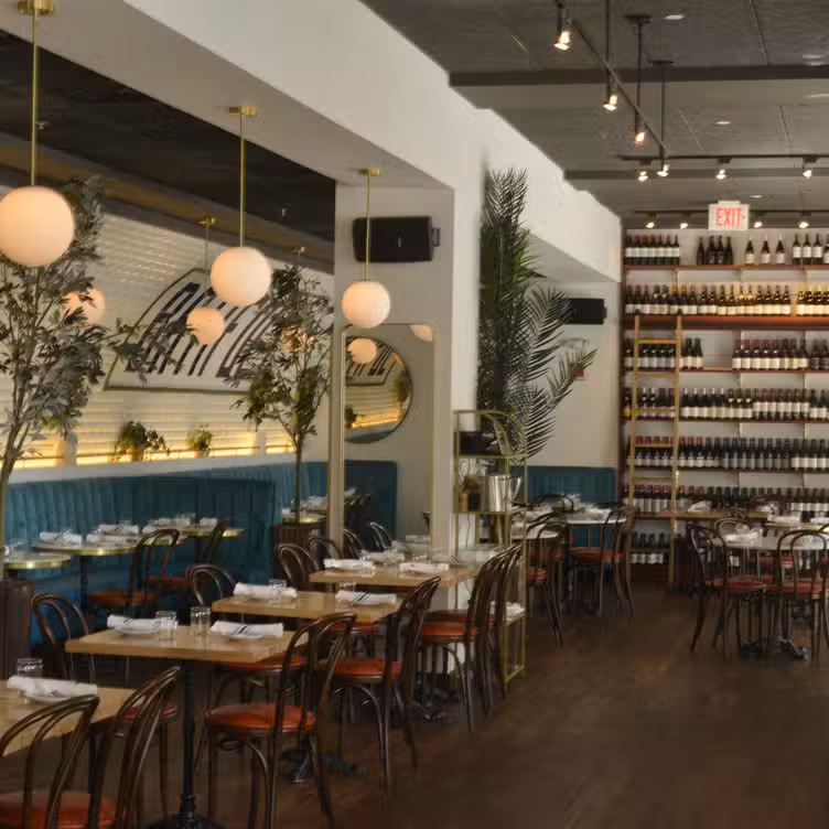 Photo credit: opentable