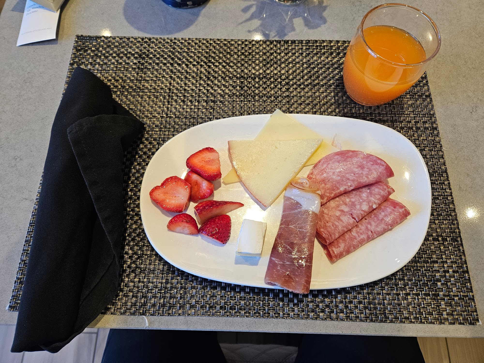 AC Lounge + Kitchen Discovery Park Menu