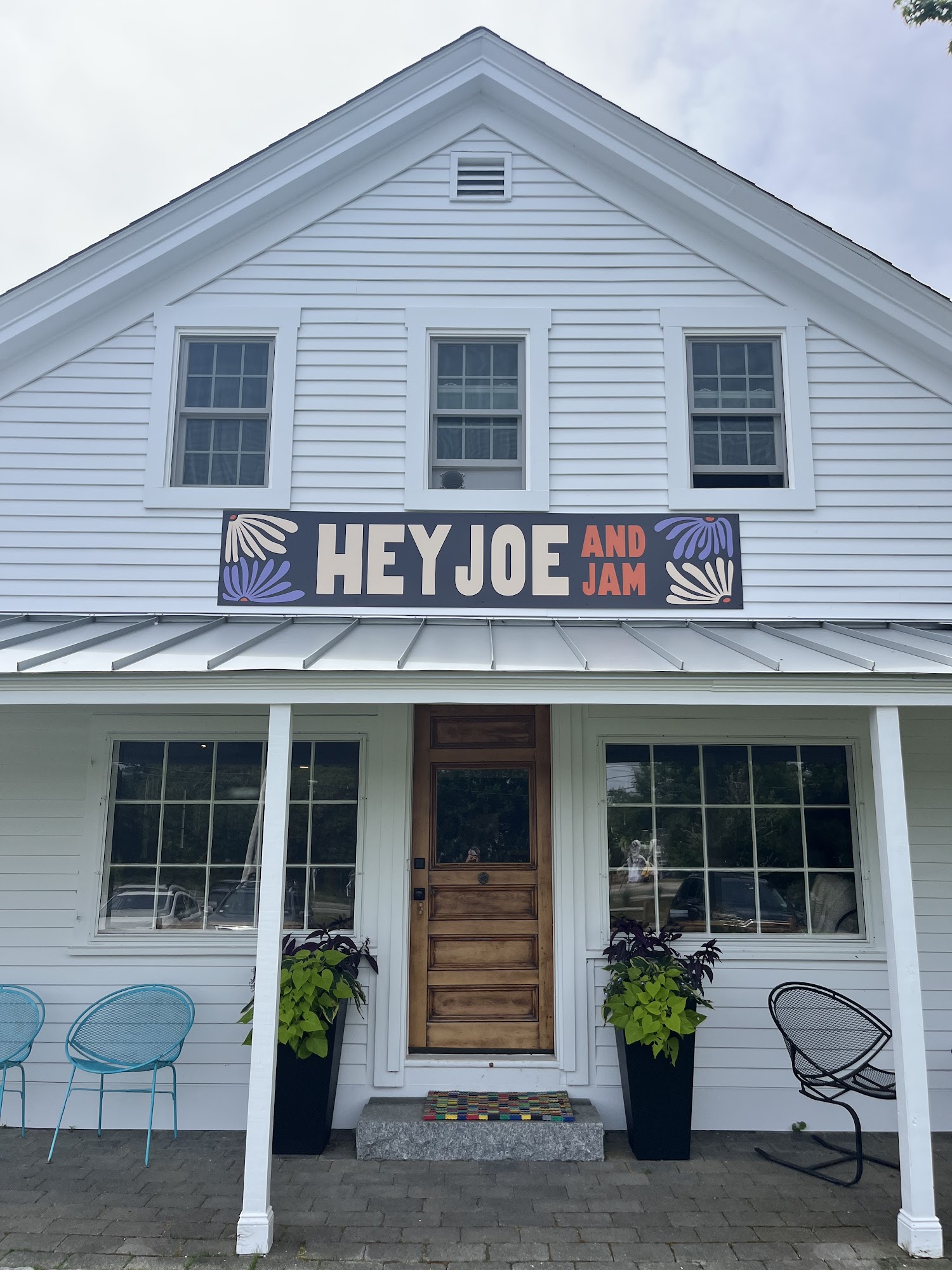 Hey Joe and Jam 16 Seaquanset Rd, Chatham