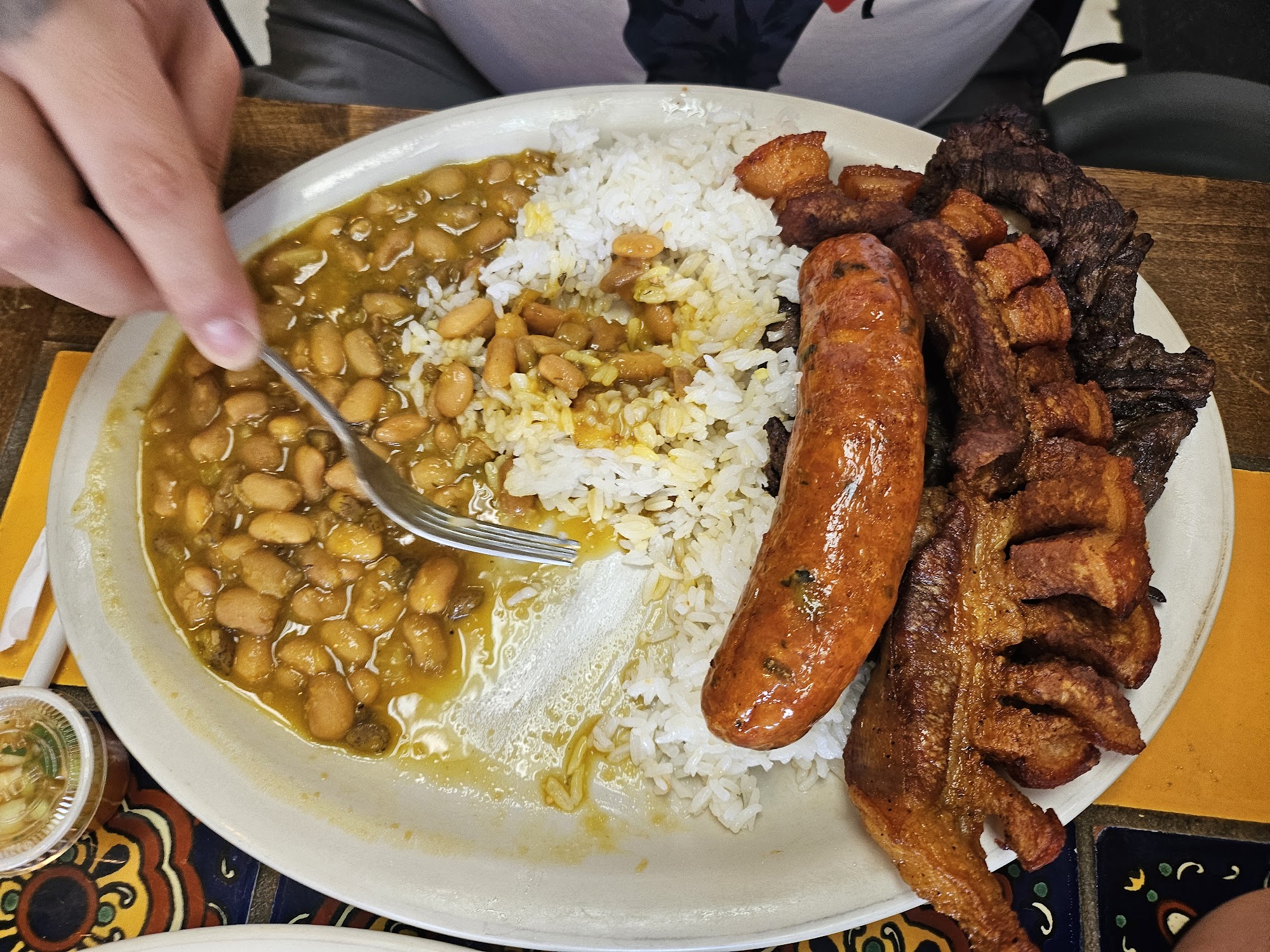 Delicias Paisas Menu