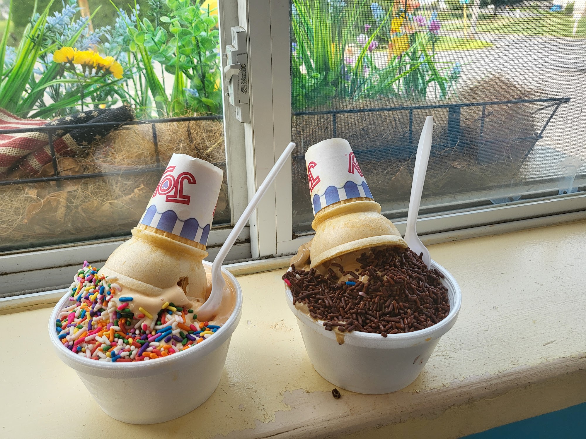 Sammi's Soft Serve Menu