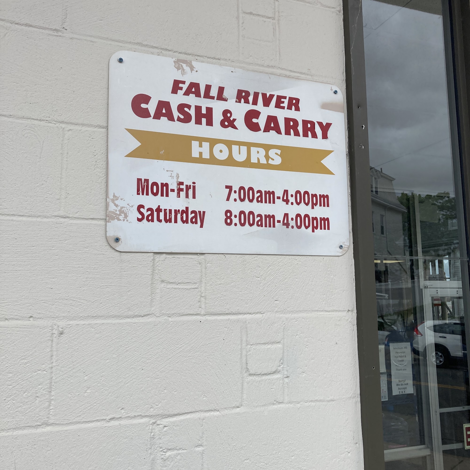Fall River Cash & Carry
